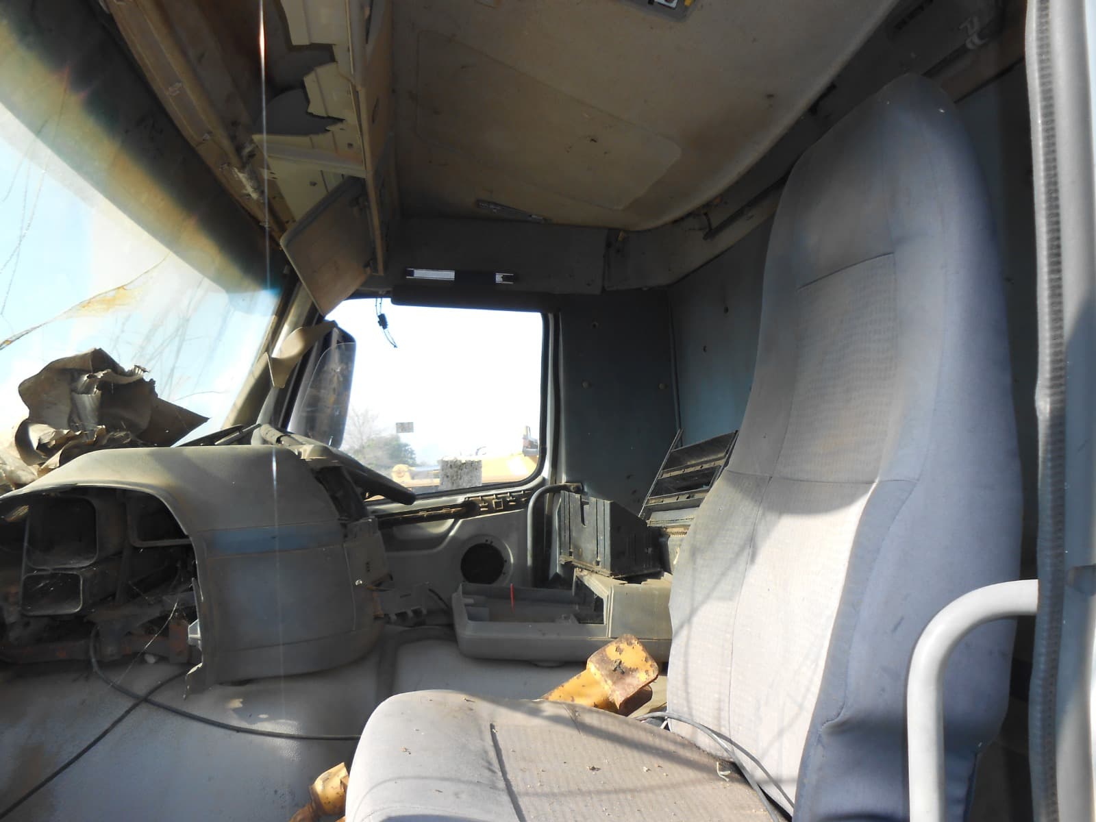 Tipper Truck 26t (6X4) - 2006 — imagem 7