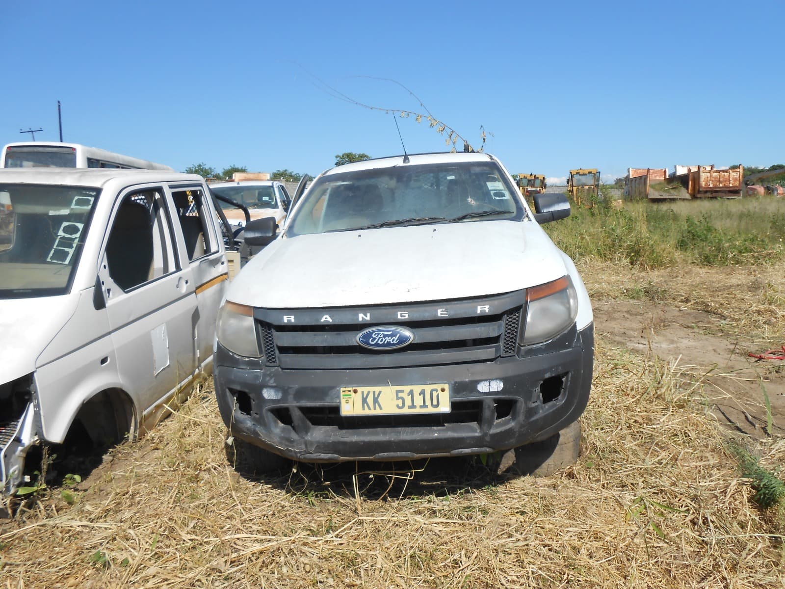 Pickup S/Cab 4x4 - 2012 — image 6