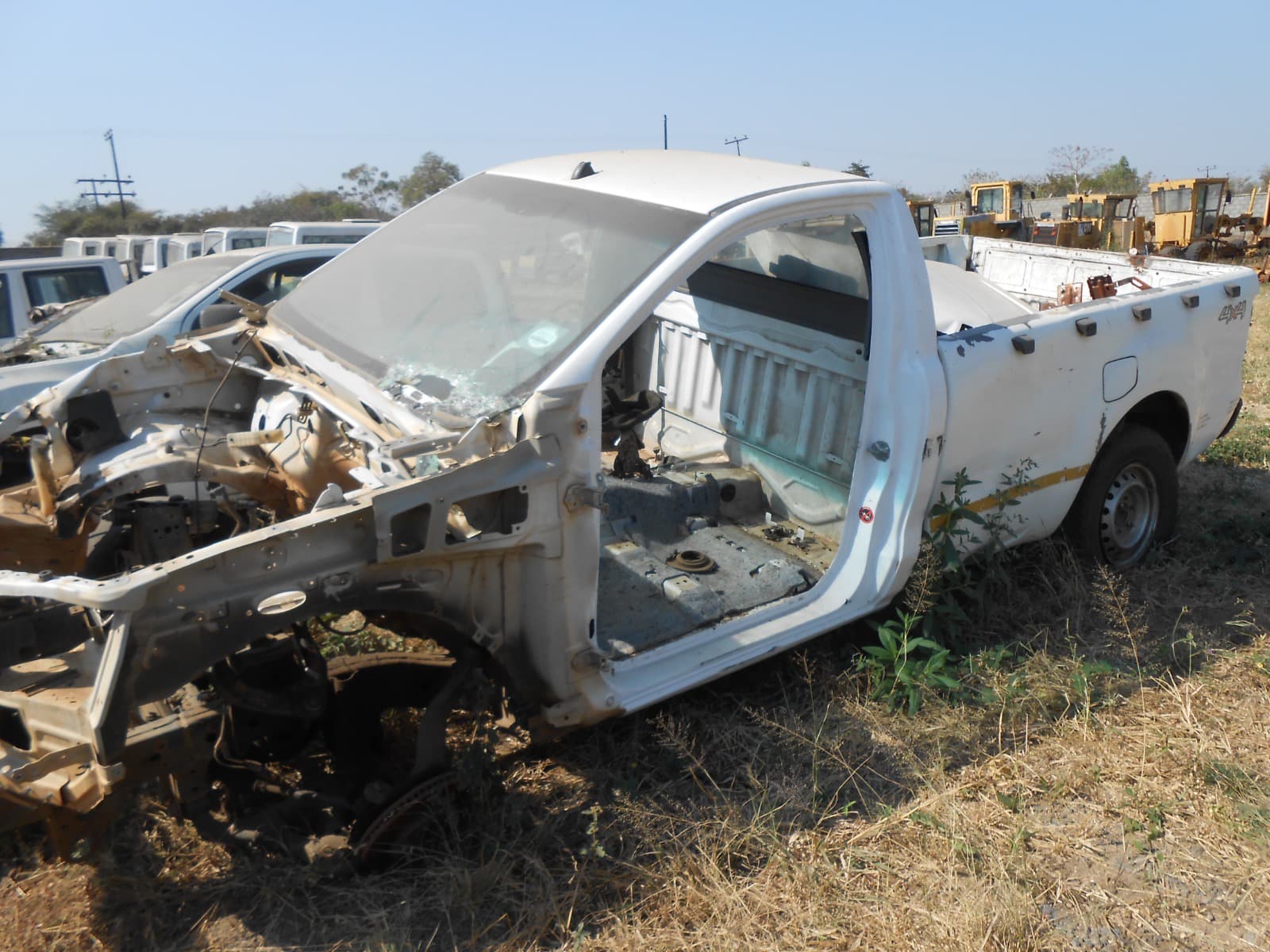 Pickup S/Cab 4x4 - 2013 — image 6