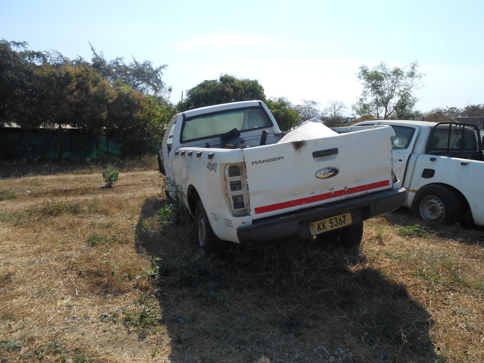 Pickup S/Cab 4x4 - 2013 — image 5