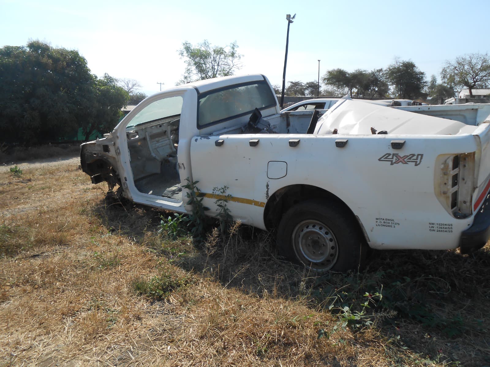 Pickup S/Cab 4x4 - 2013 — image 4