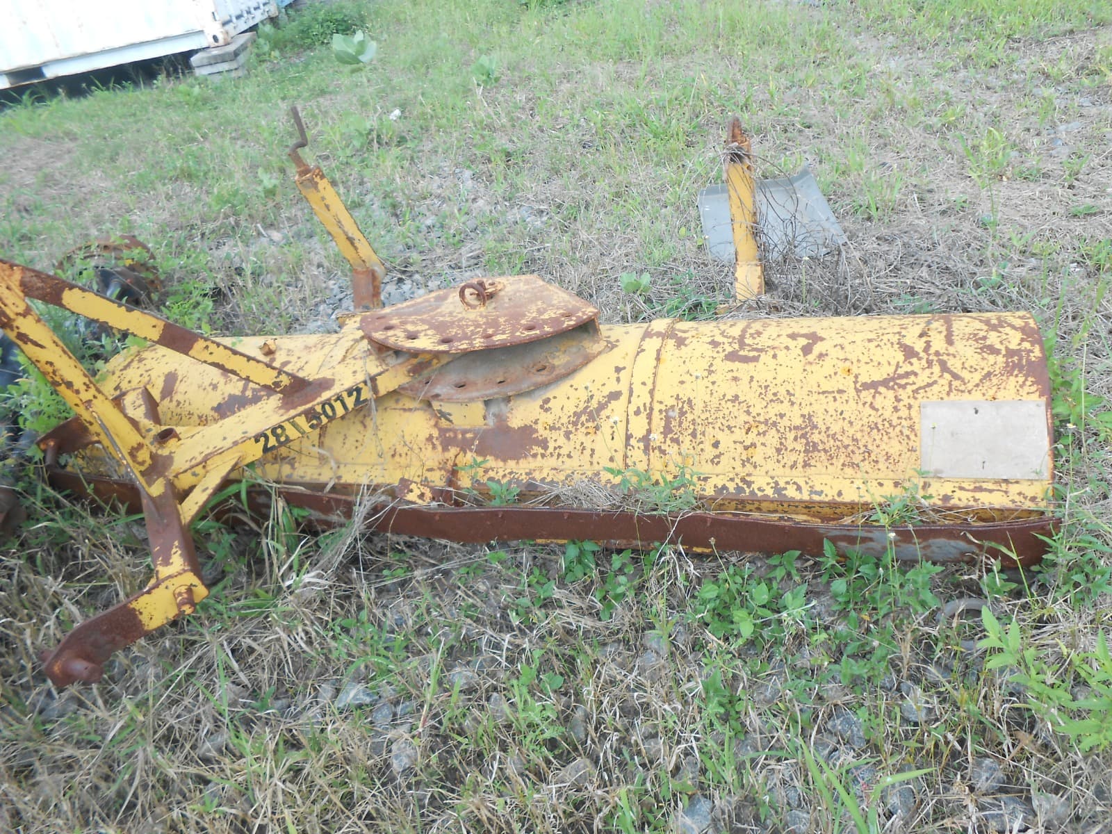 Mechanical Broom - 2013 — image 4