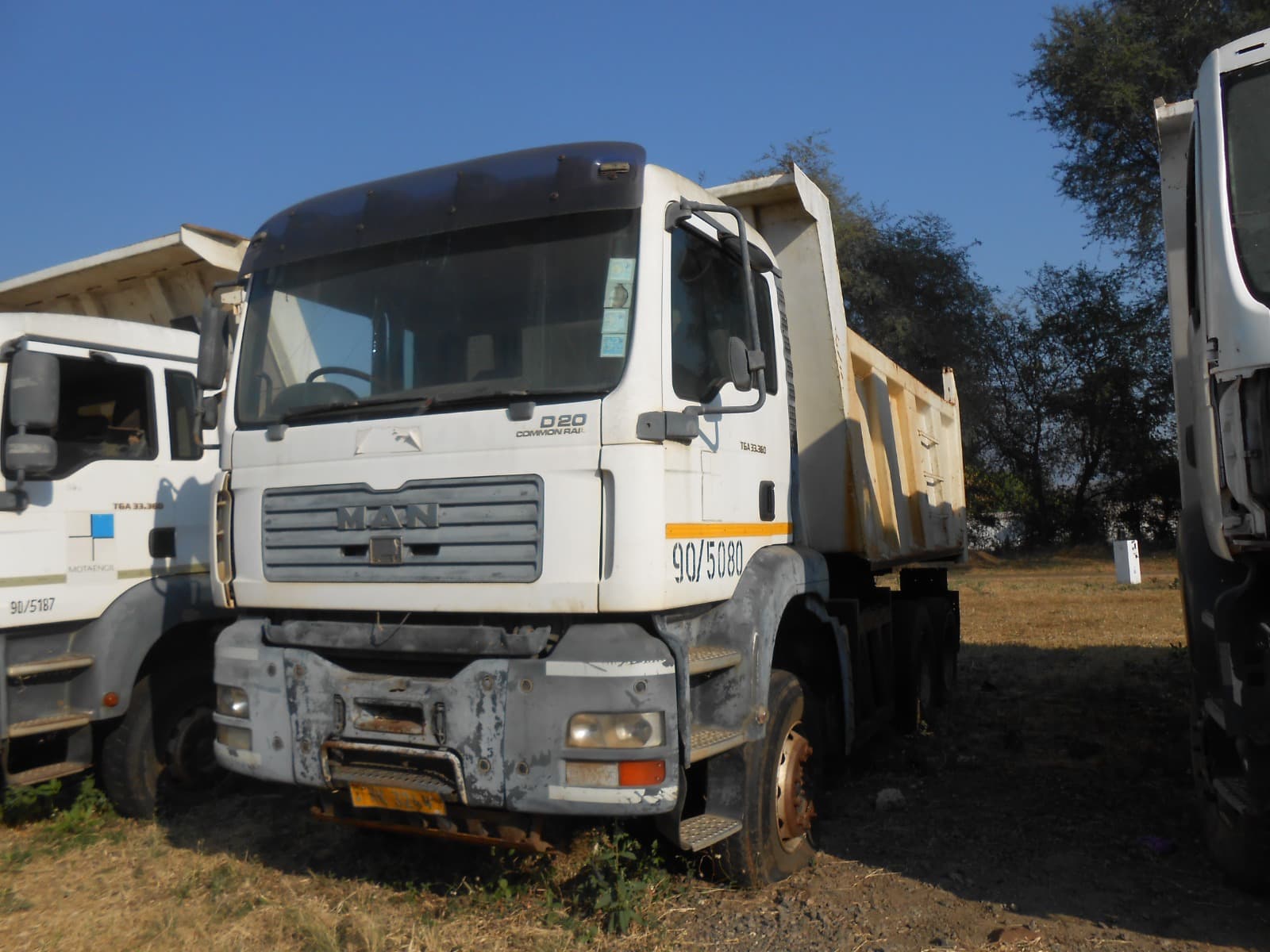 Tipper Truck 26t (6X4) - 2007 — imagen 8