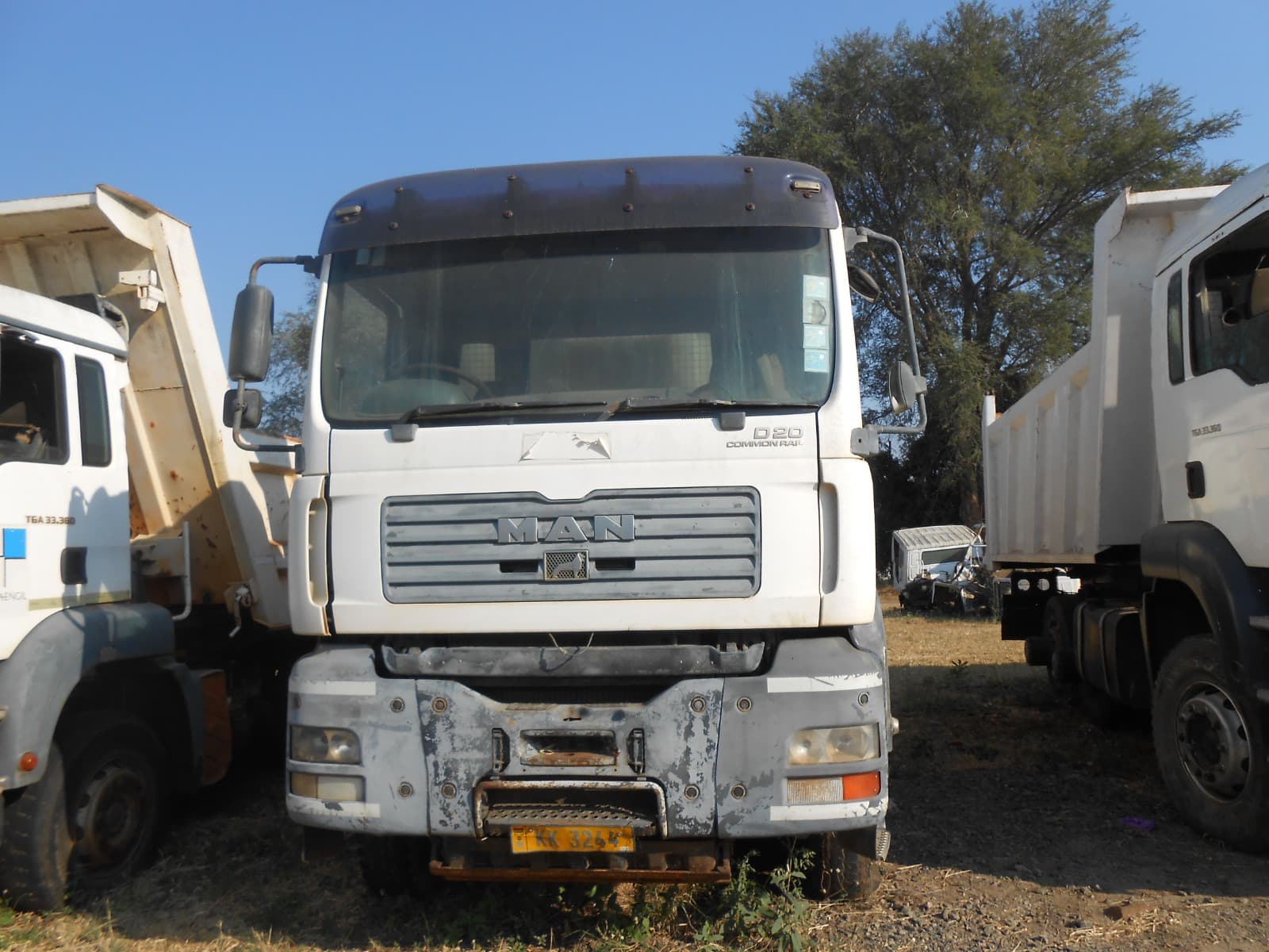 Tipper Truck 26t (6X4) - 2007 — imagen 9