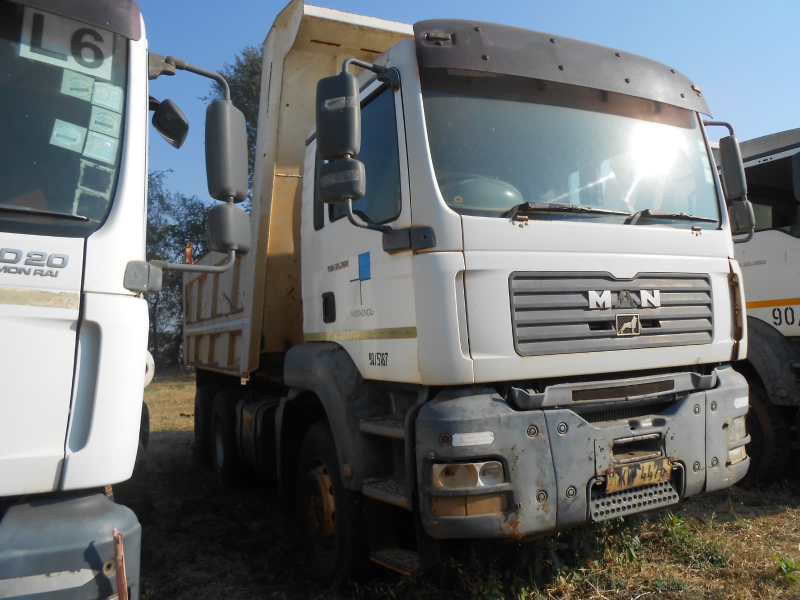Tipper Truck 26t (6X4) - 2010 — imagen 2
