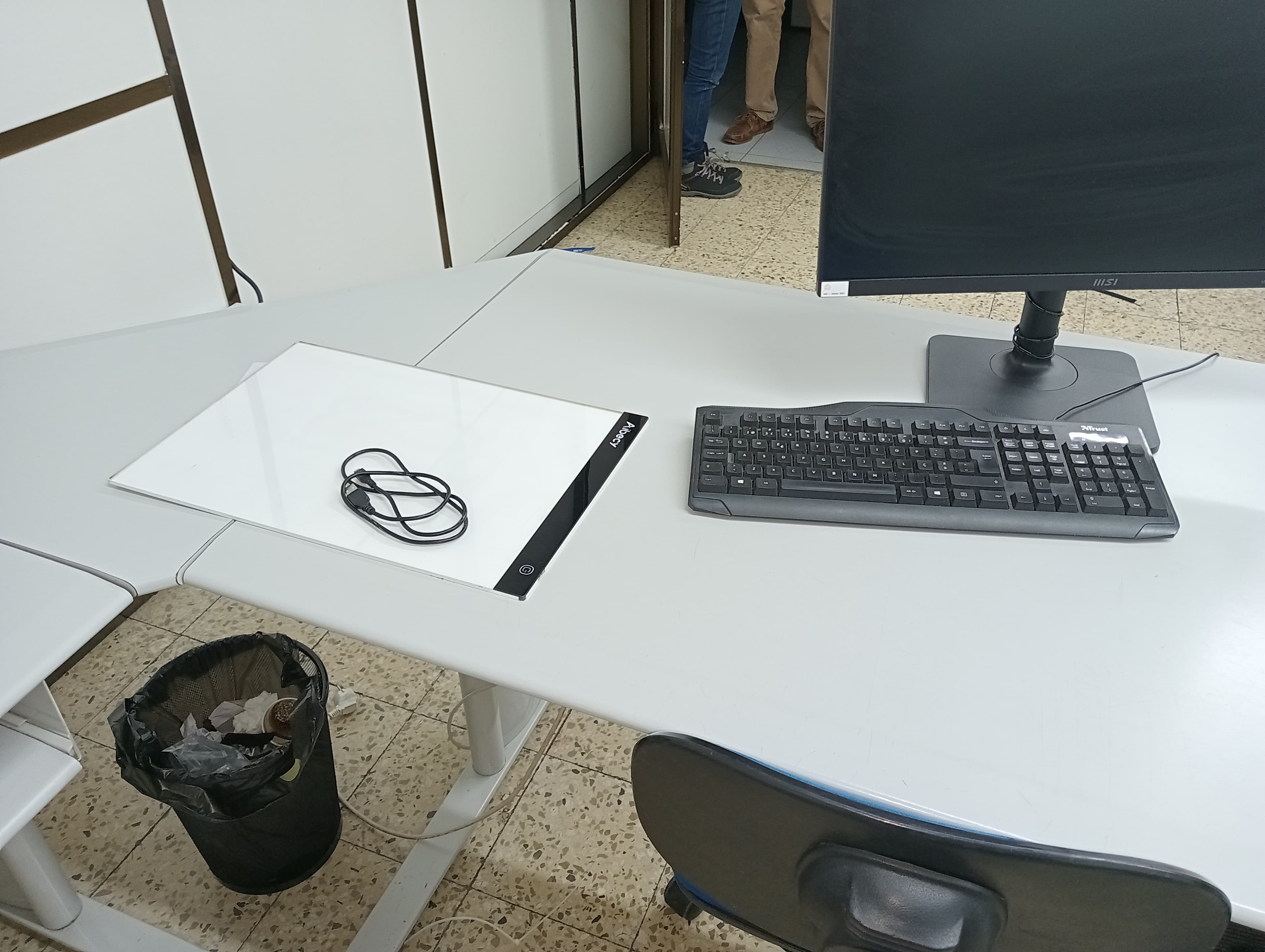 Equipamiento de Oficina — imagen 17