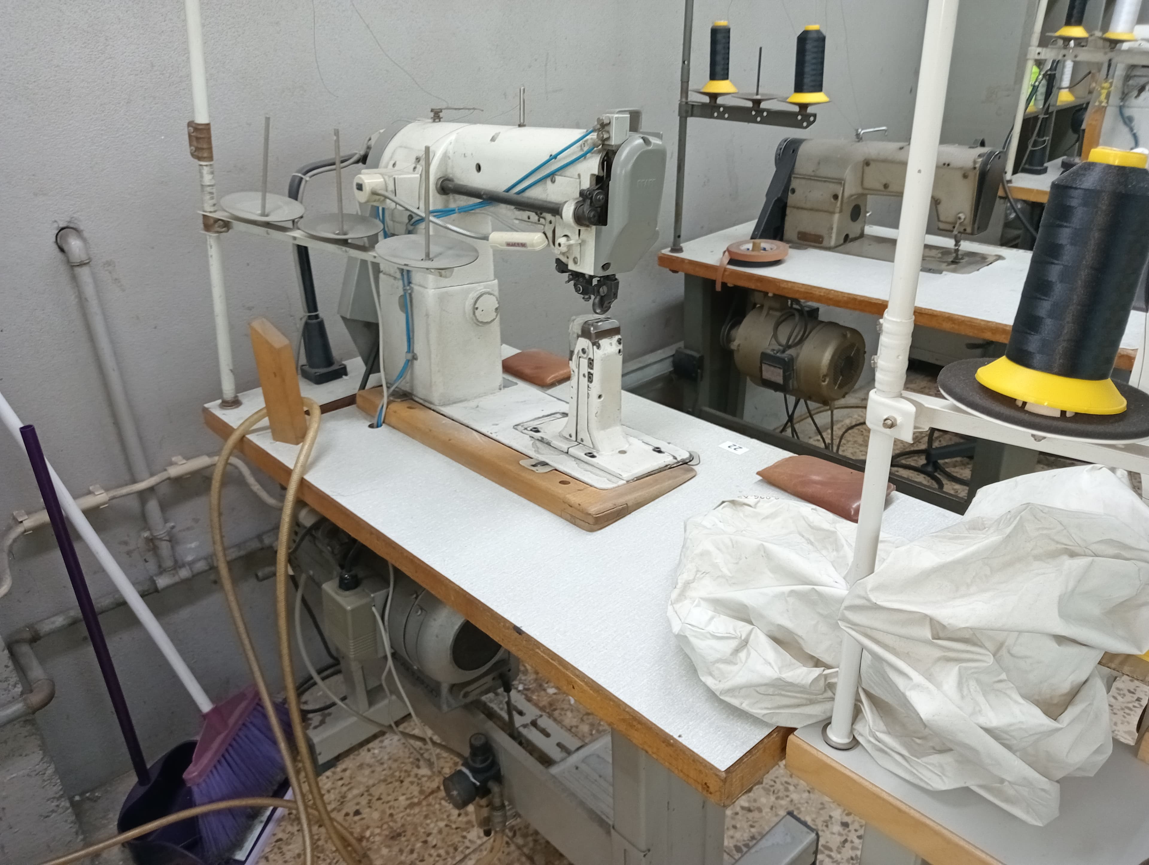 Machines à coudre — image 6