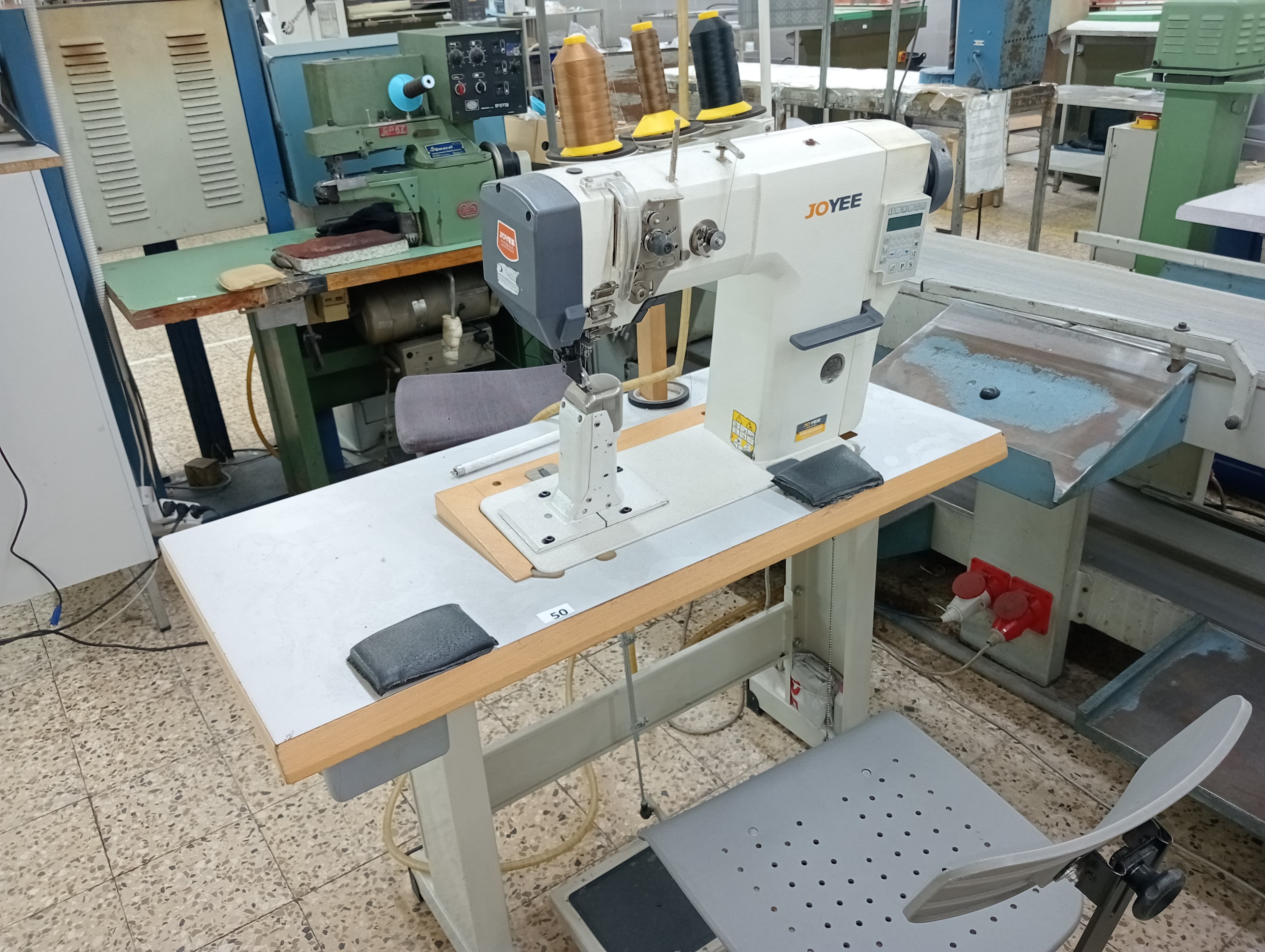 Máquinas de coser — imagen 1
