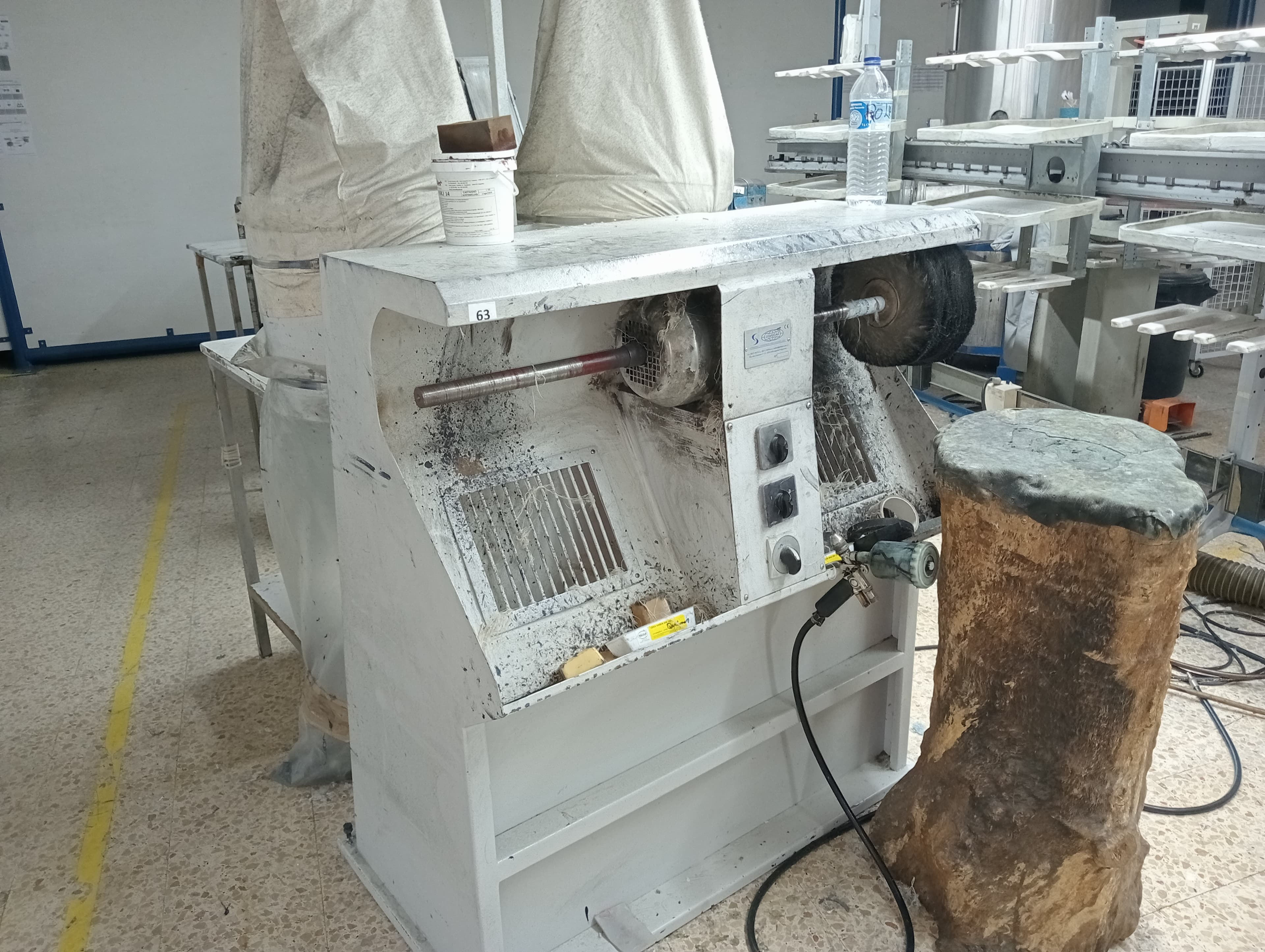 Máquina de polir · Sifione · Forno · Lixadeiras — imagen 5
