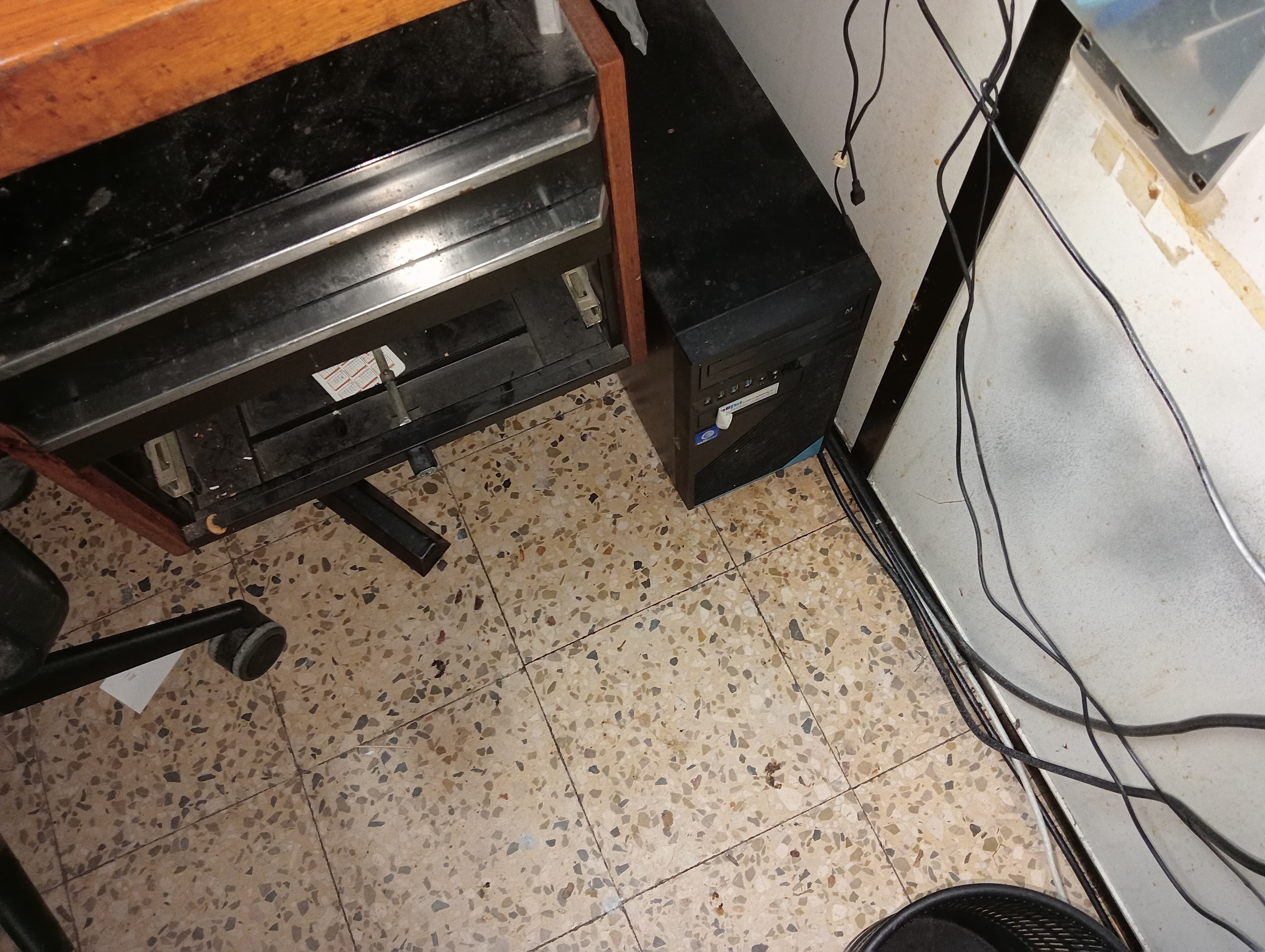 Équipement de Bureau — image 2