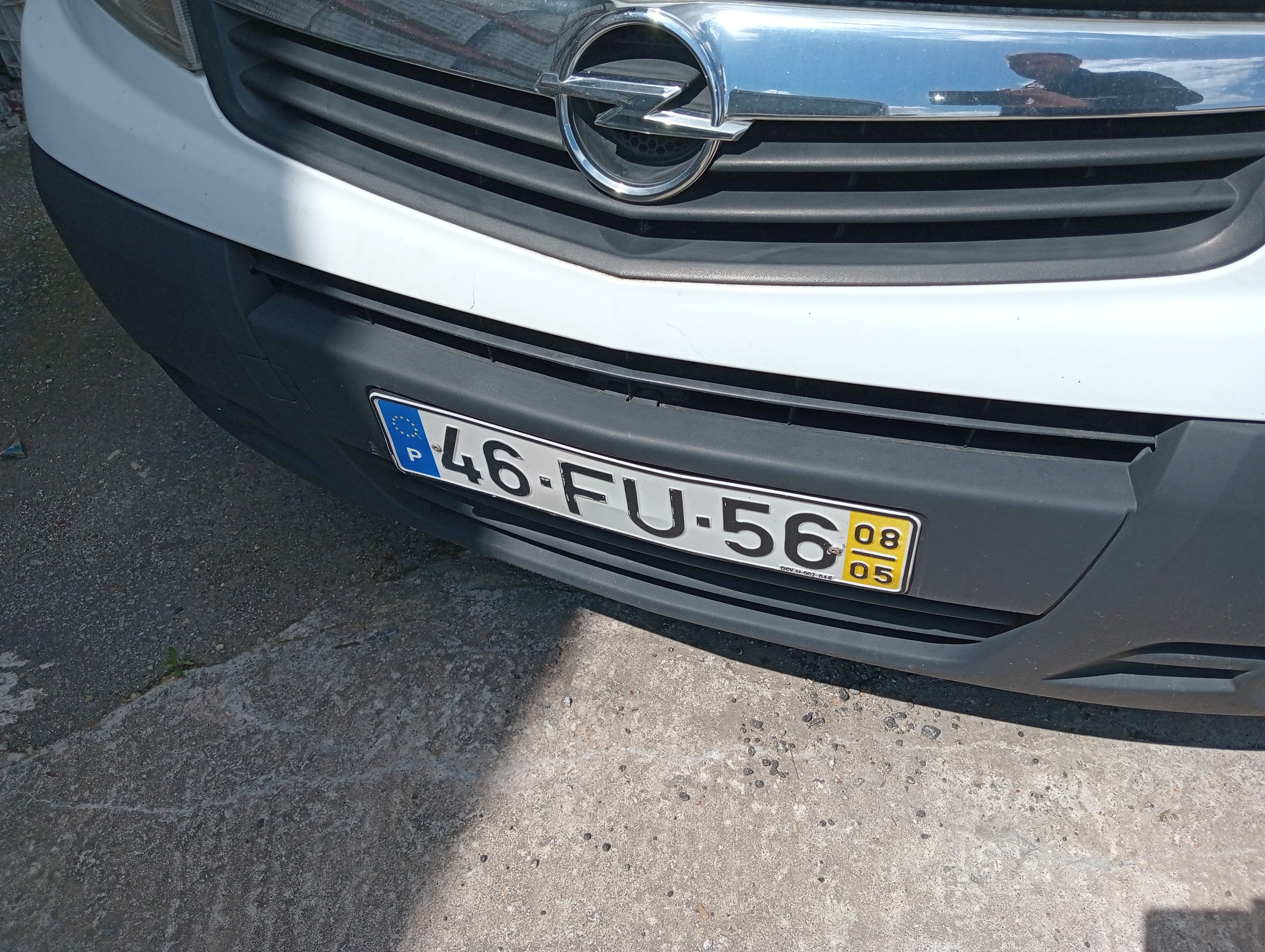 Opel Vivaro CDTi · Ano 2008 — image 5