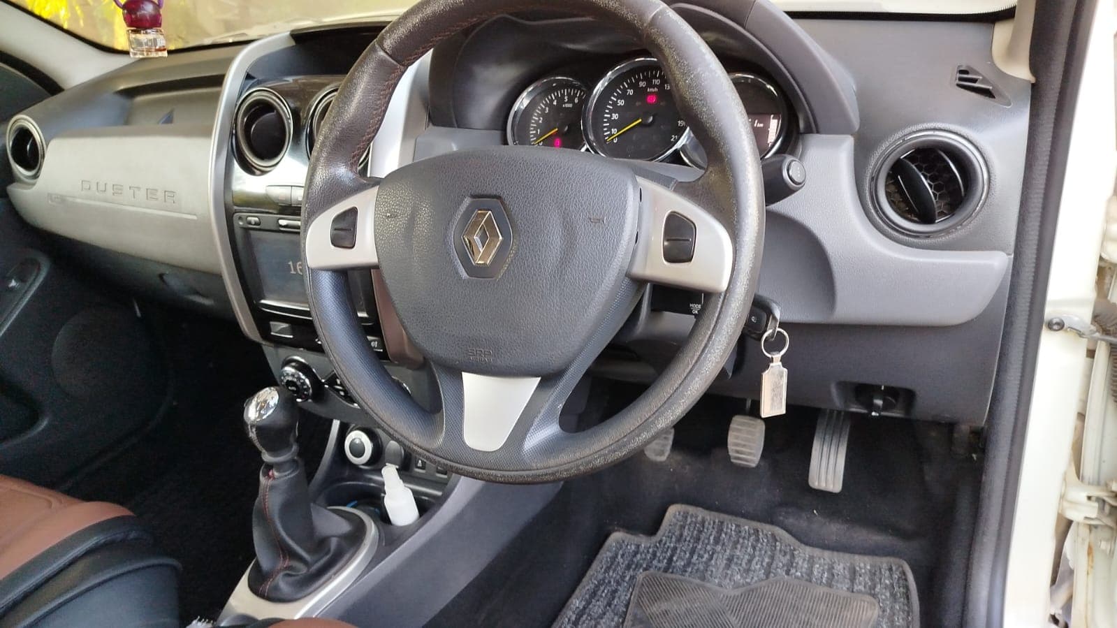 Renault Duster 2,60m - 2016 — imagen 14