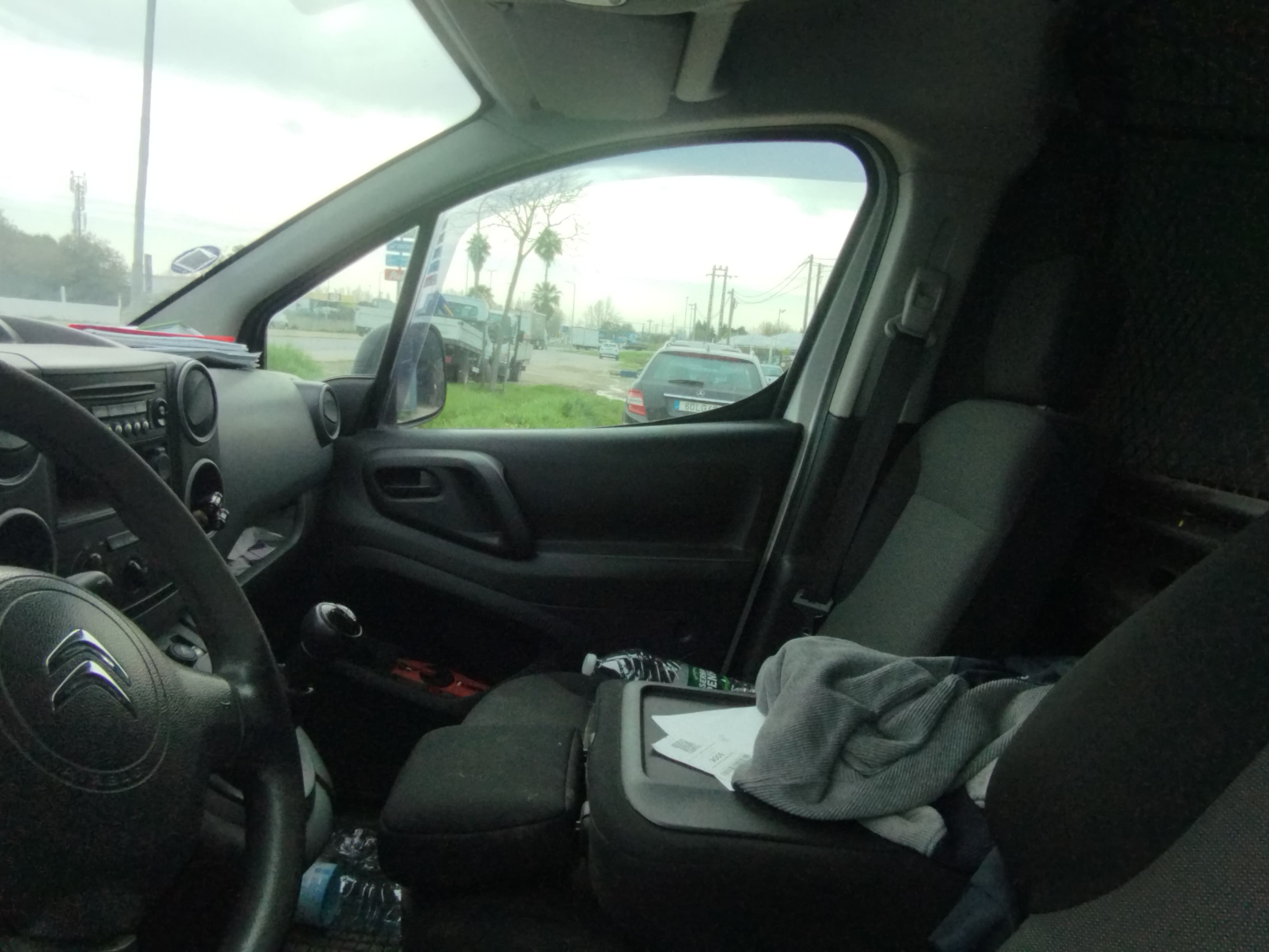 Citroën Berlingo 1.6 BlueHDi · Ano 2016 — image 6