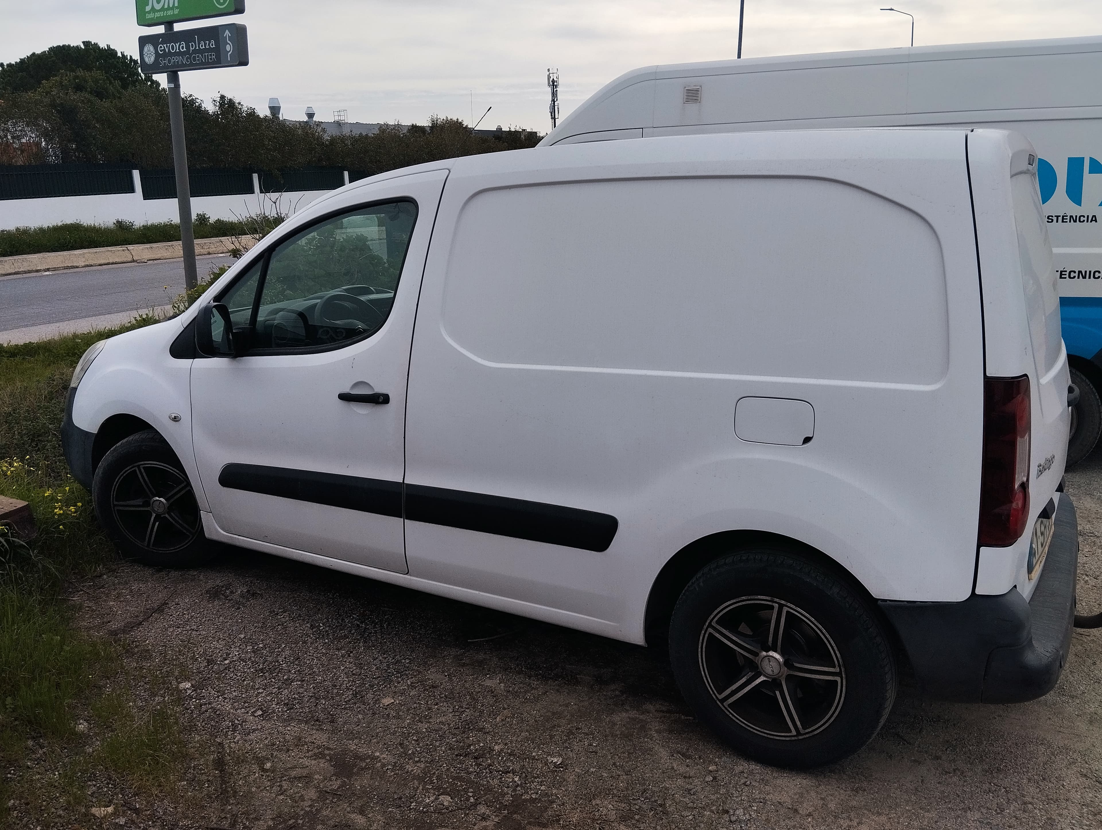 Citroen Berlingo 1.6 BlueHDi · Ano 2016 — imagem 2