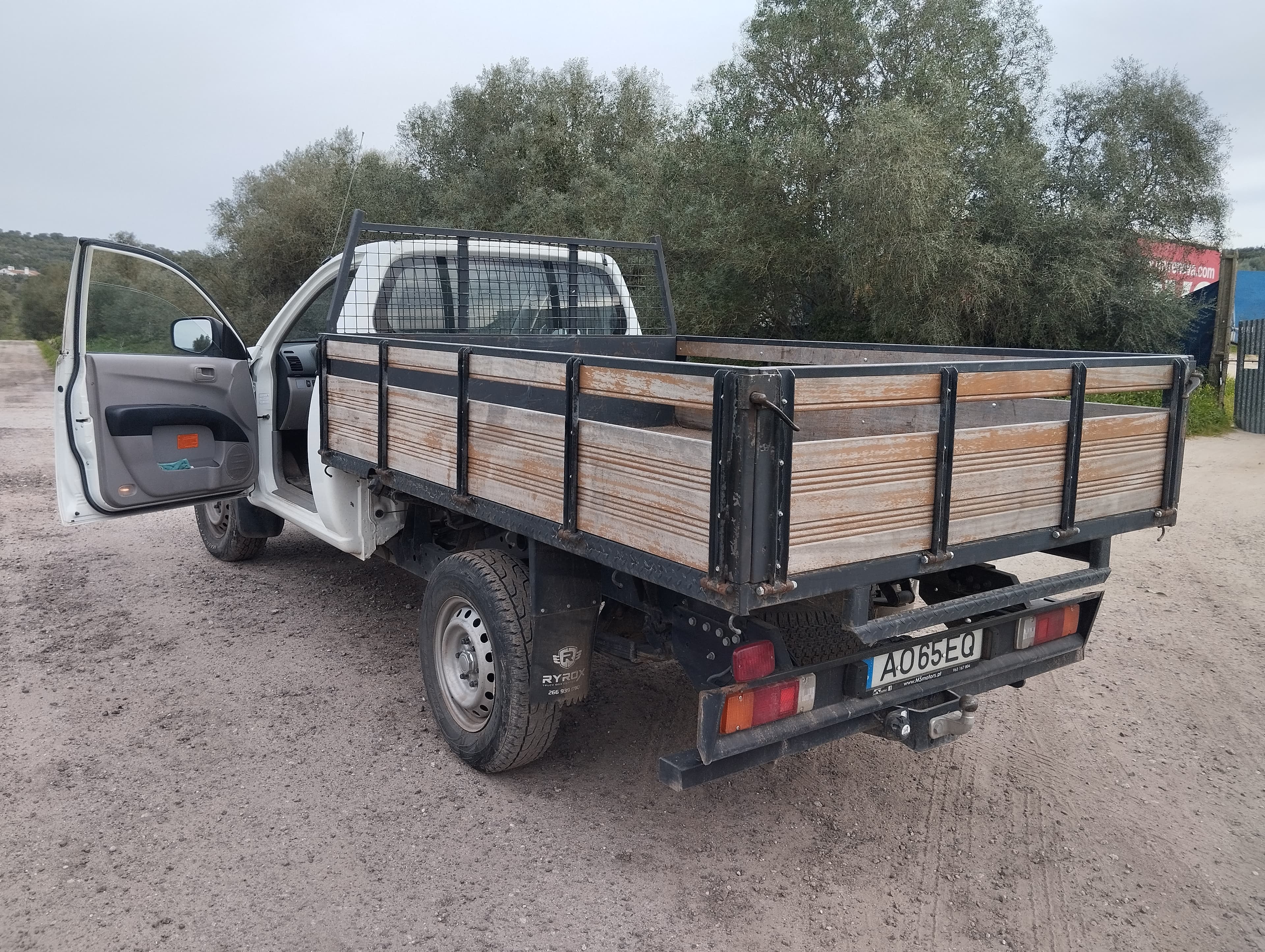 Mitsubishi L200 2.5 DI-D 4WD — imagen 5