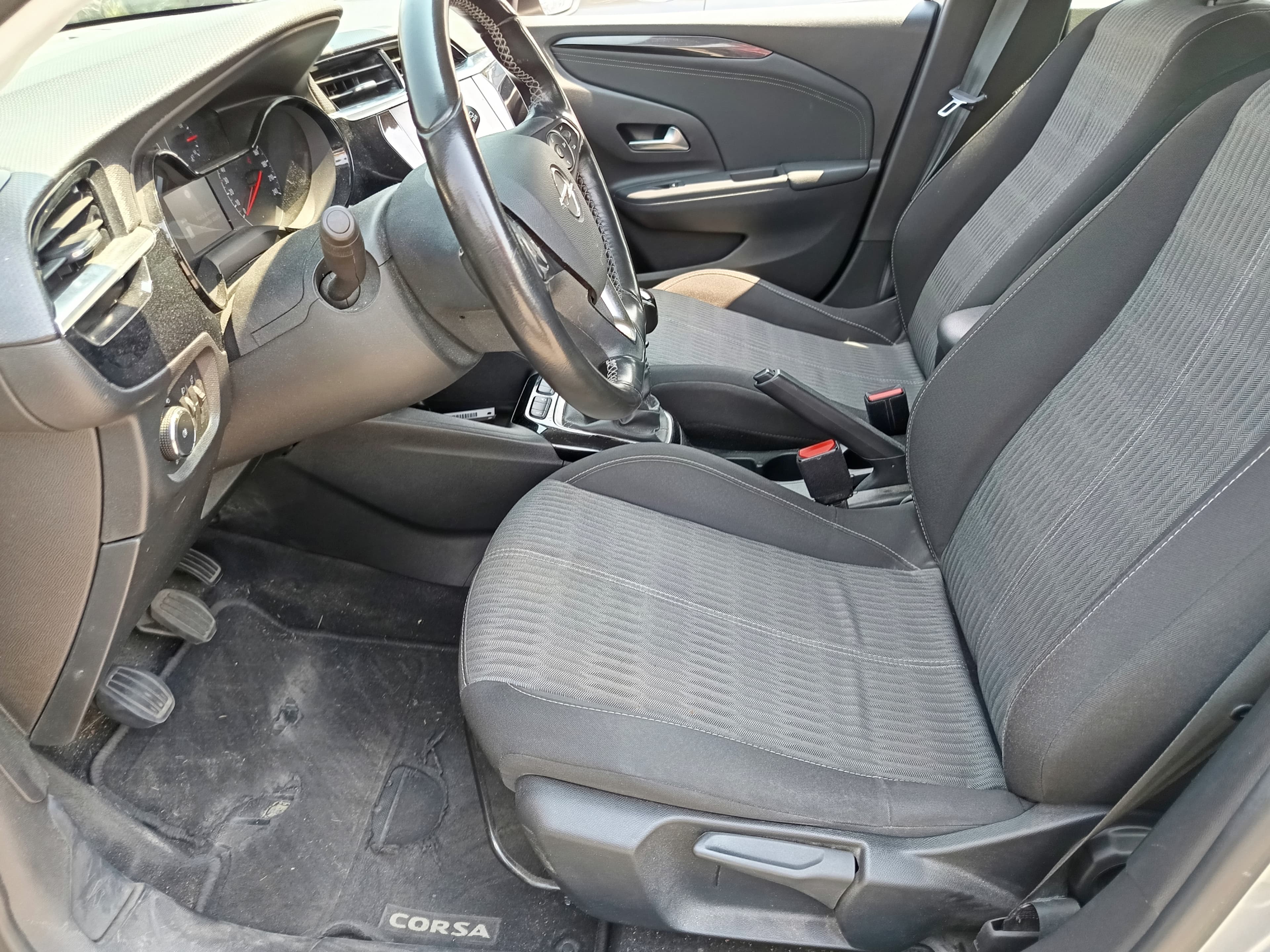 Opel Corsa · Ano 2021 — imagem 32