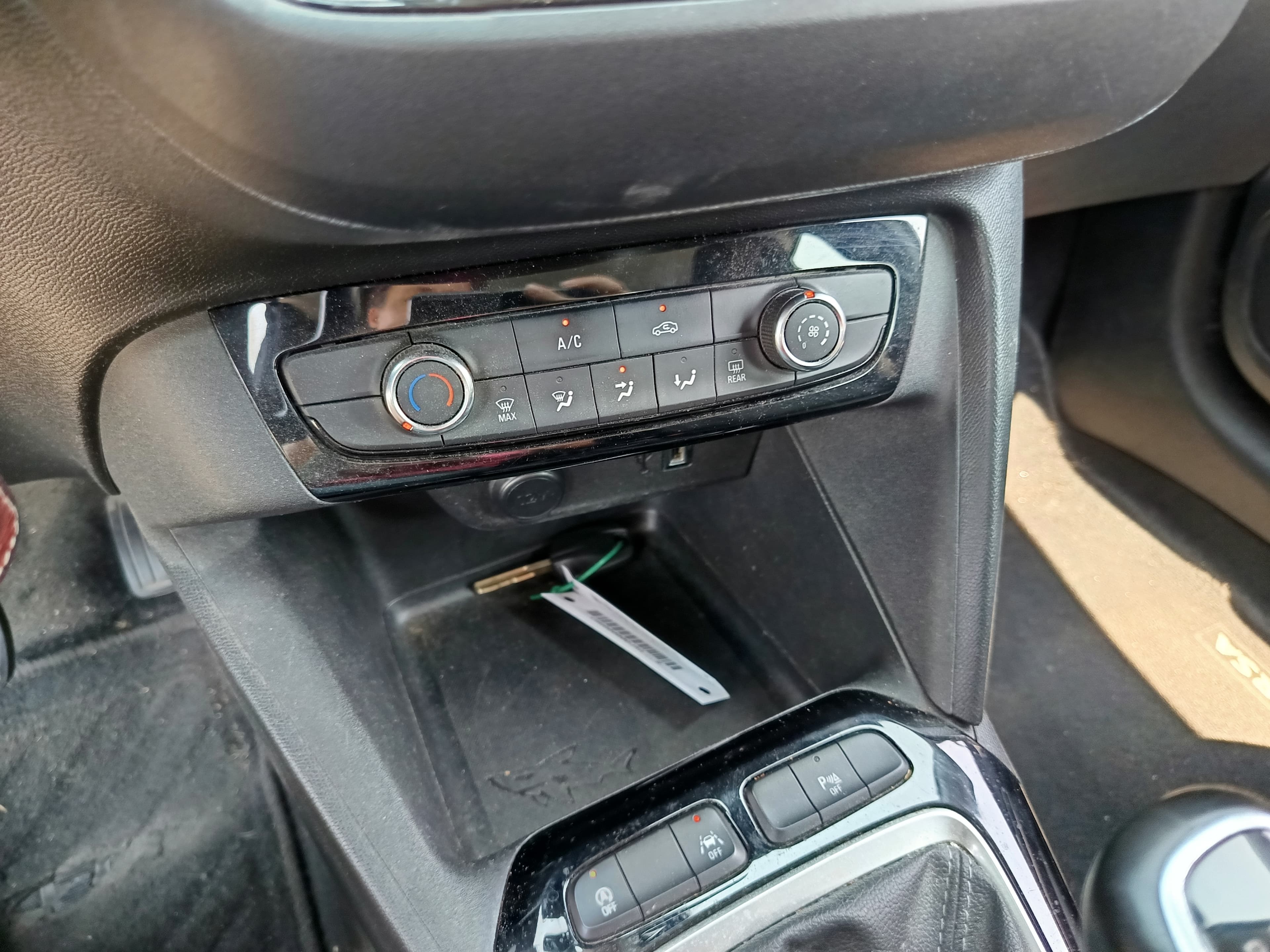 Opel Corsa · Ano 2021 — imagem 19