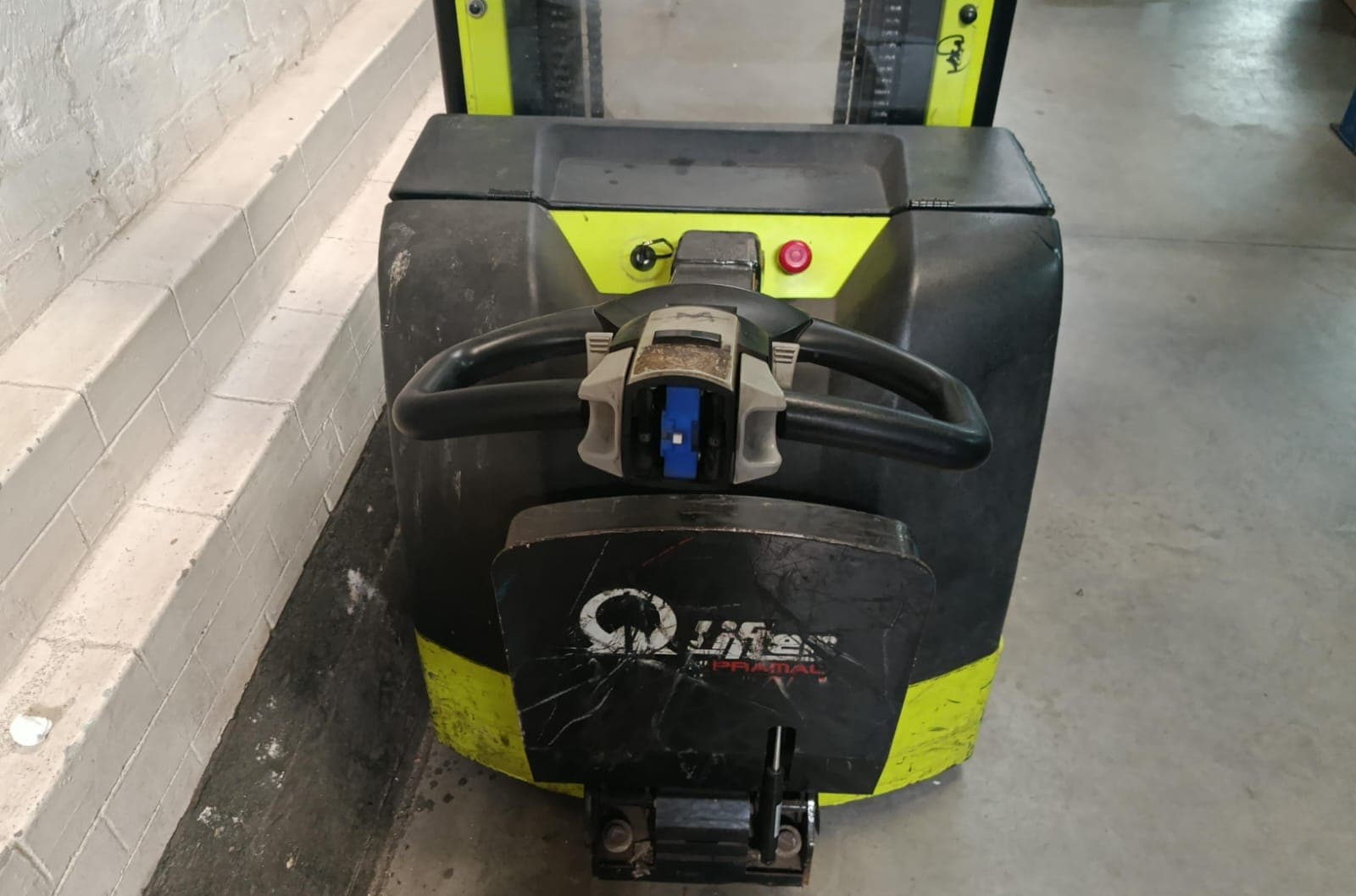 Empilhador Pramac LX 14 e Balança Eletrónica Industrial — imagen 9
