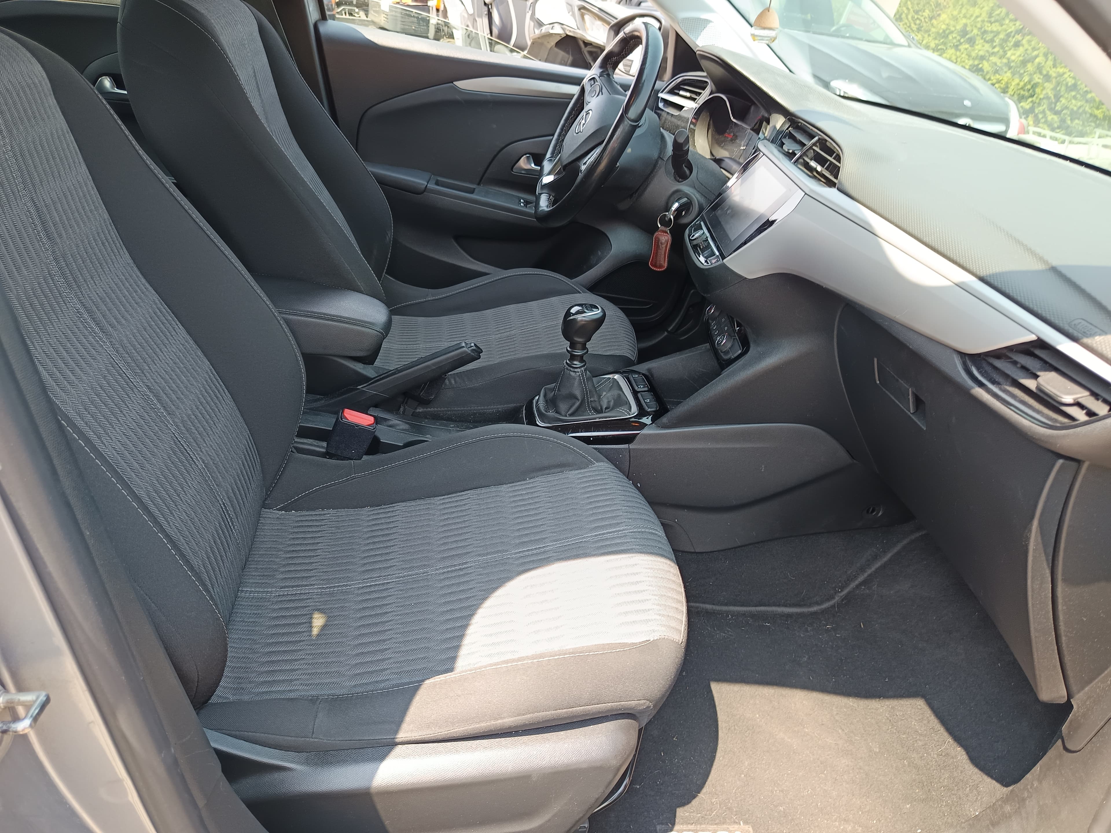 Opel Corsa · Año 2021 — imagen 31