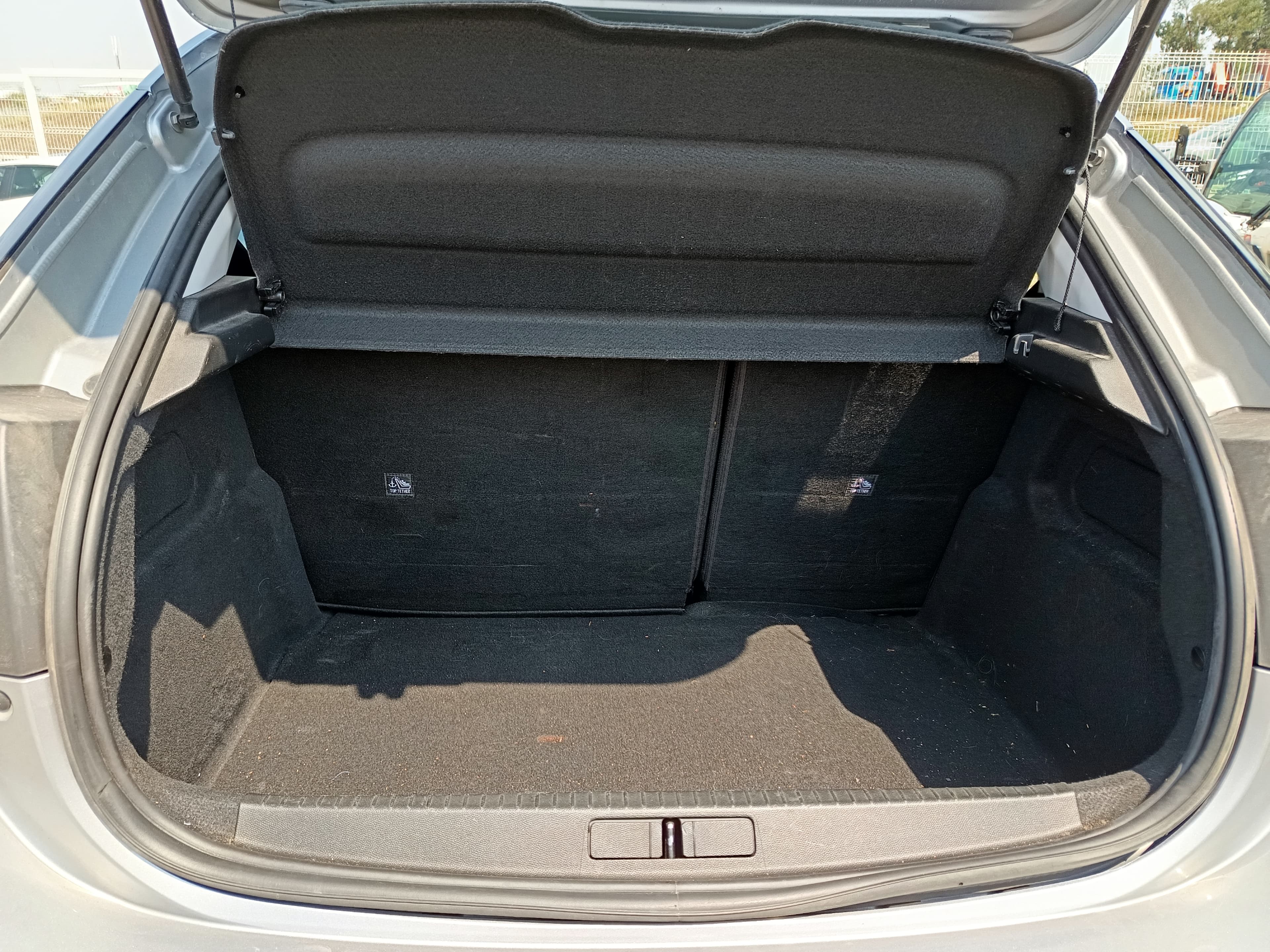 Opel Corsa · Año 2021 — imagen 17
