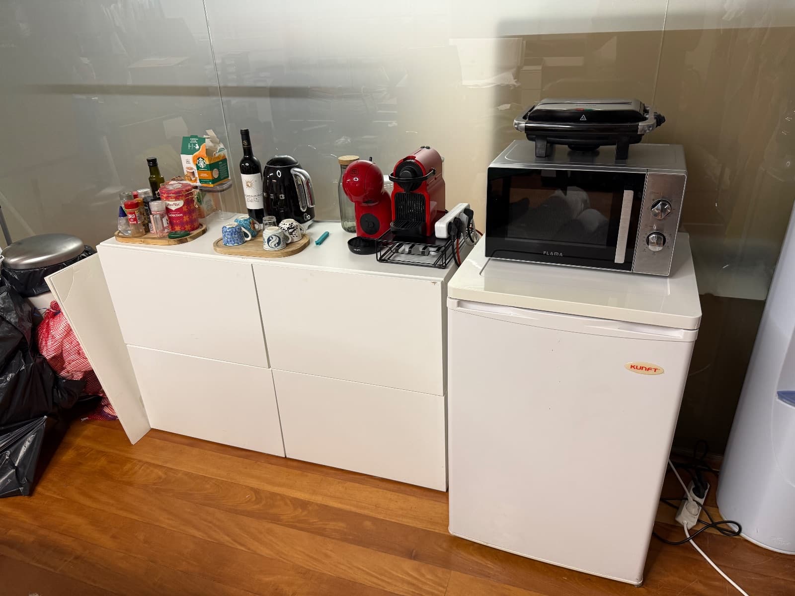 Mobiliário · Equipamentos — imagem 5