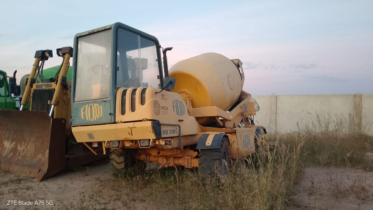 Auto Betoneira 3,500 lts Fiori DB350S