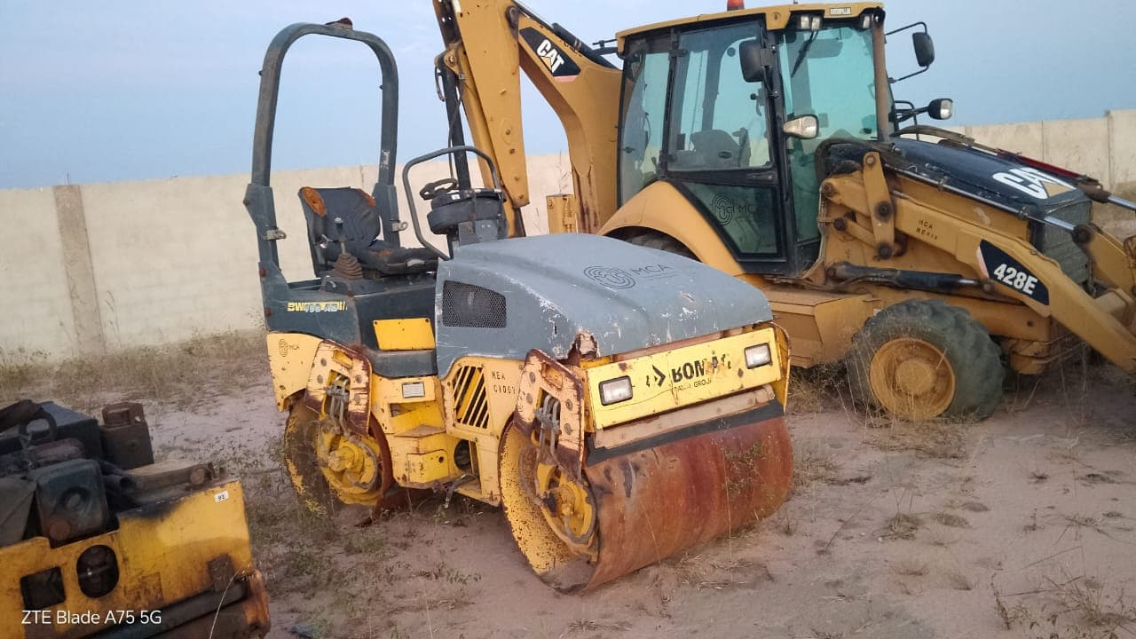 Cilindro Rolos 2.5 ton Bomag BW100AD -4