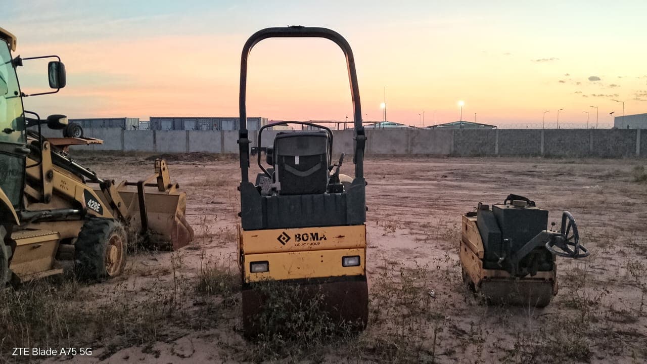 Cilindro Rolos 2.5 ton Bomag BW100AD -4 — image 6