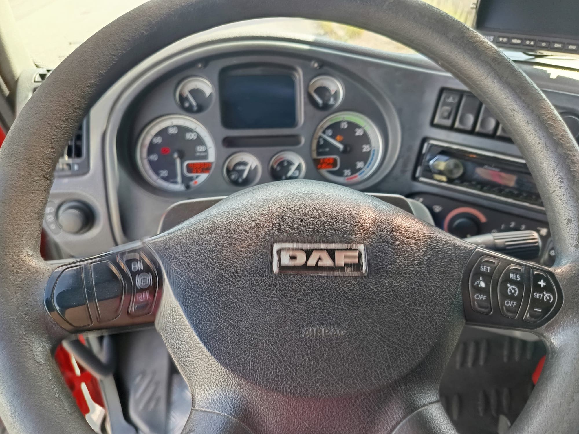 DAF LF 45.180 · Ano 2007 — image 21