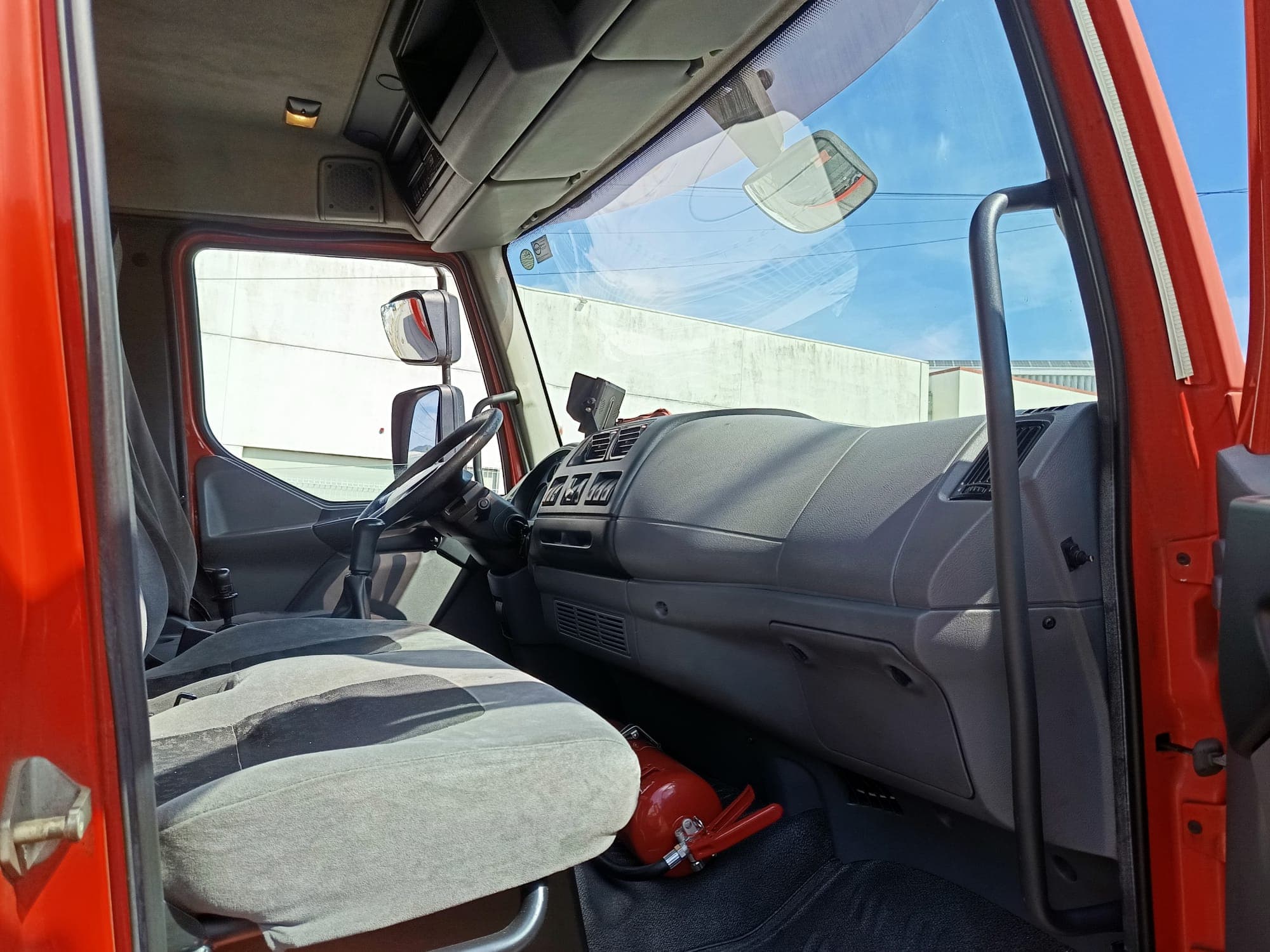 DAF LF 45.180 · Ano 2007 — image 31