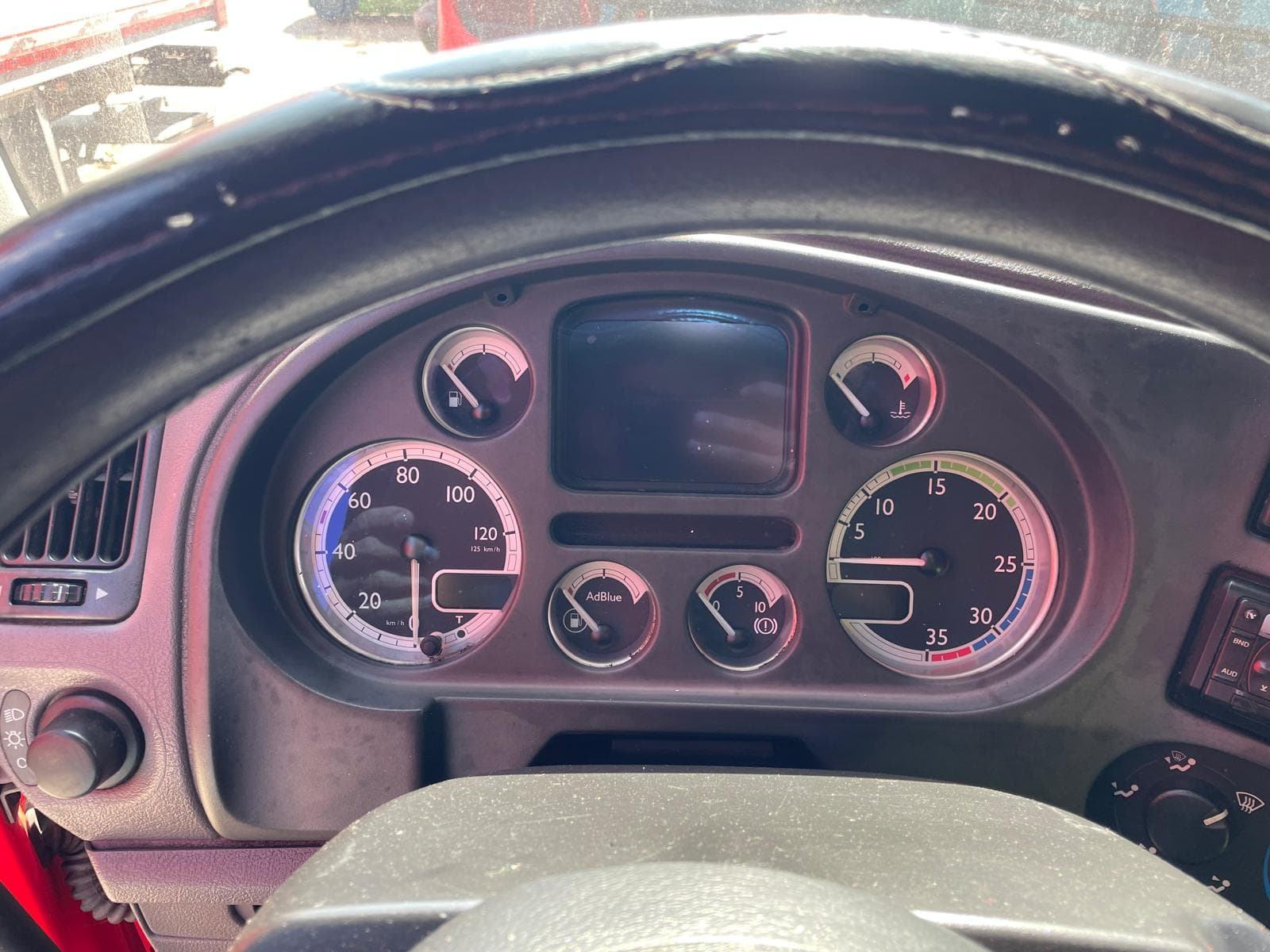 DAF LF 45.180 · Ano 2007 — imagem 8