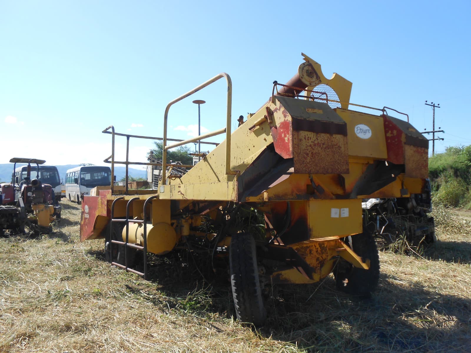 Front Loader 25t - 2008 — imagen 1