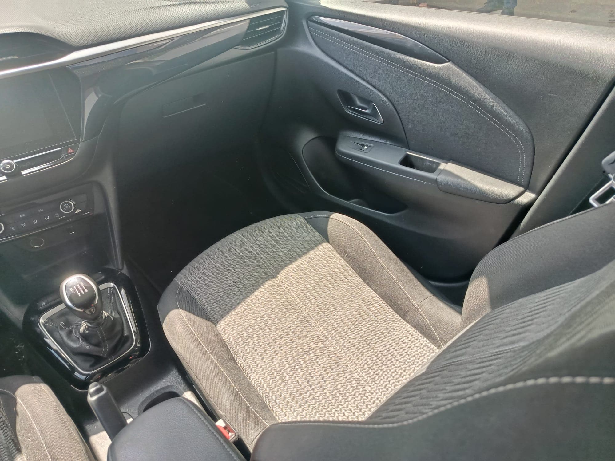 Opel Corsa · Ano 2022 — imagem 29
