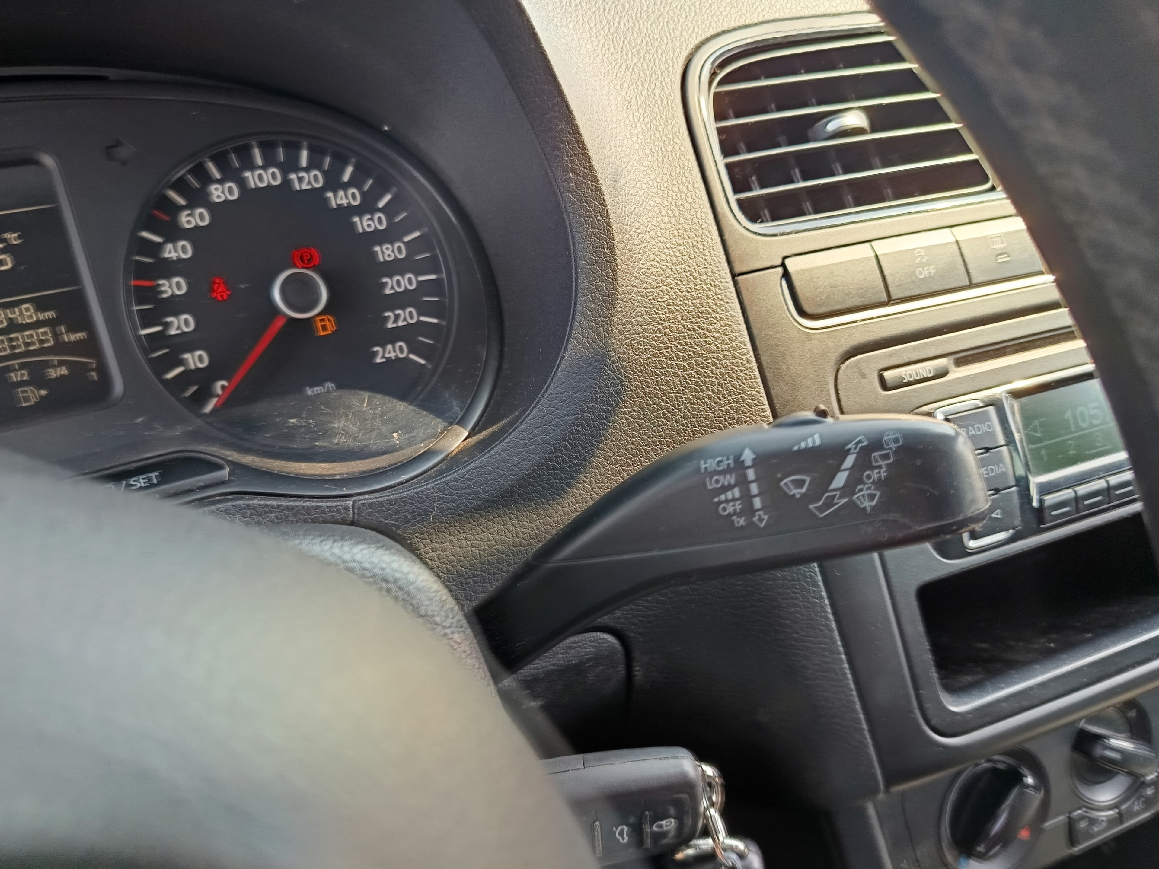 Volkswagen Polo · Ano 2012 — image 36