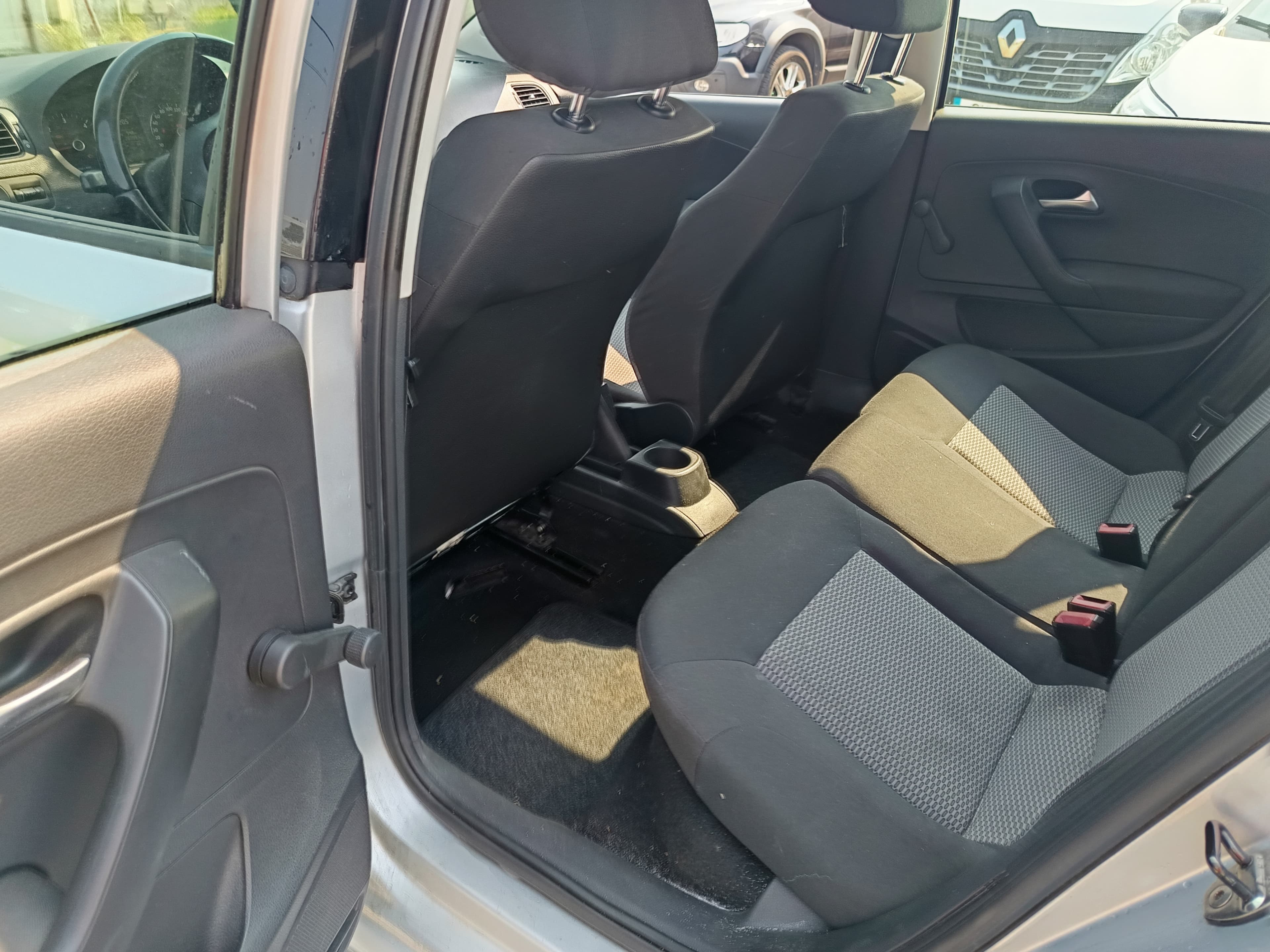 Volkswagen Polo · Ano 2012 — image 23