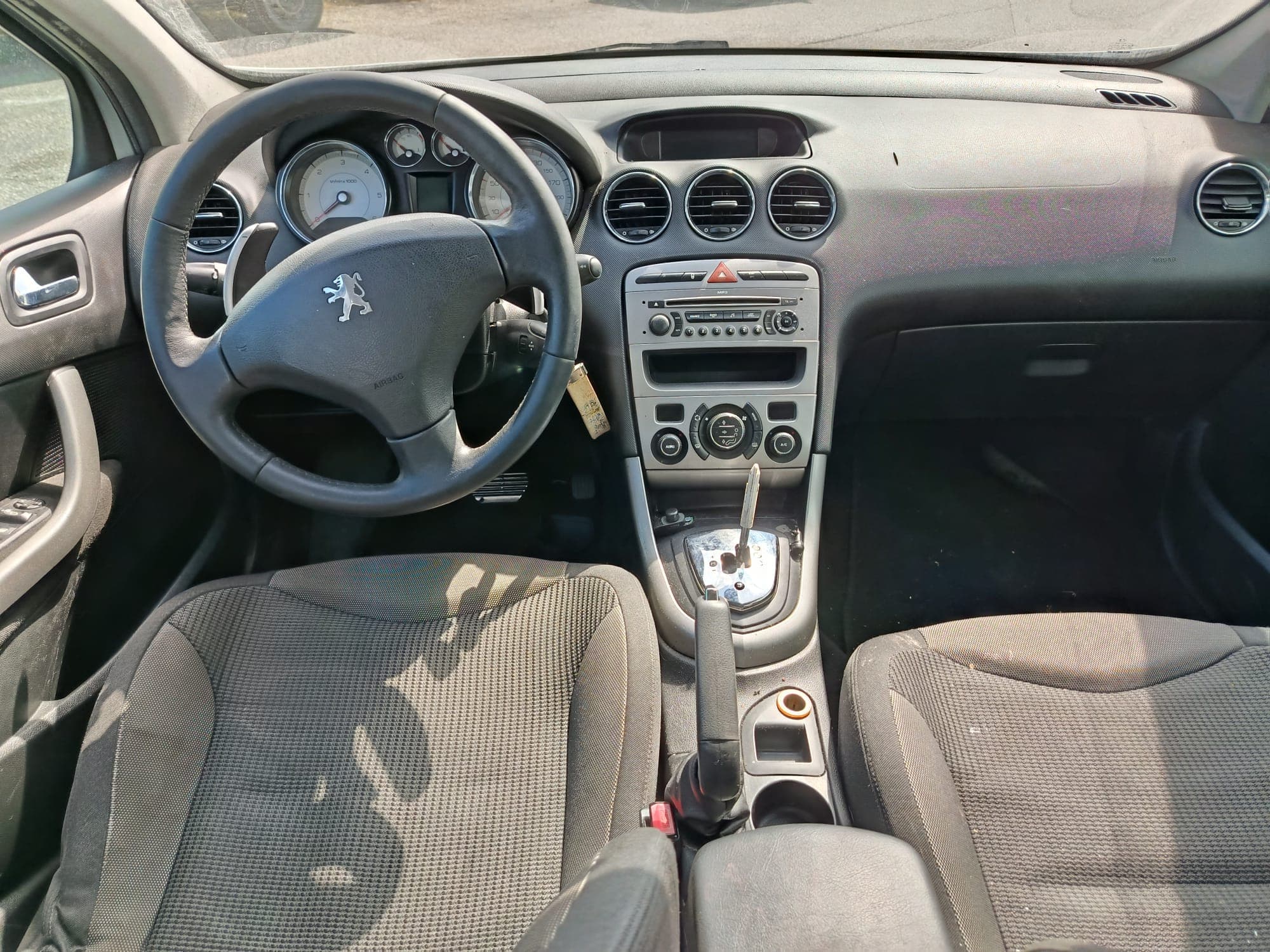 Peugeot 308 · Año 2008 — imagen 31