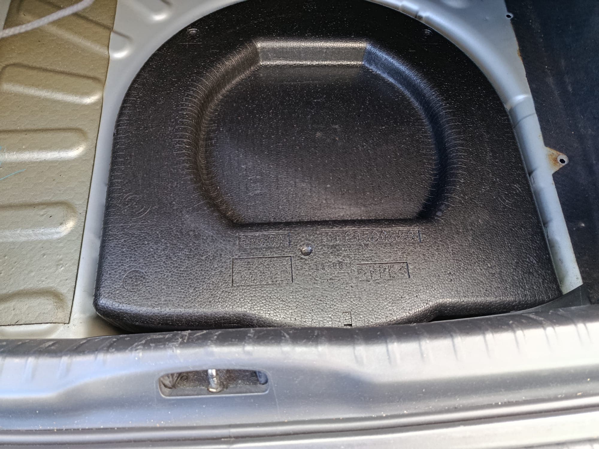 Peugeot 308 · Año 2008 — imagen 14