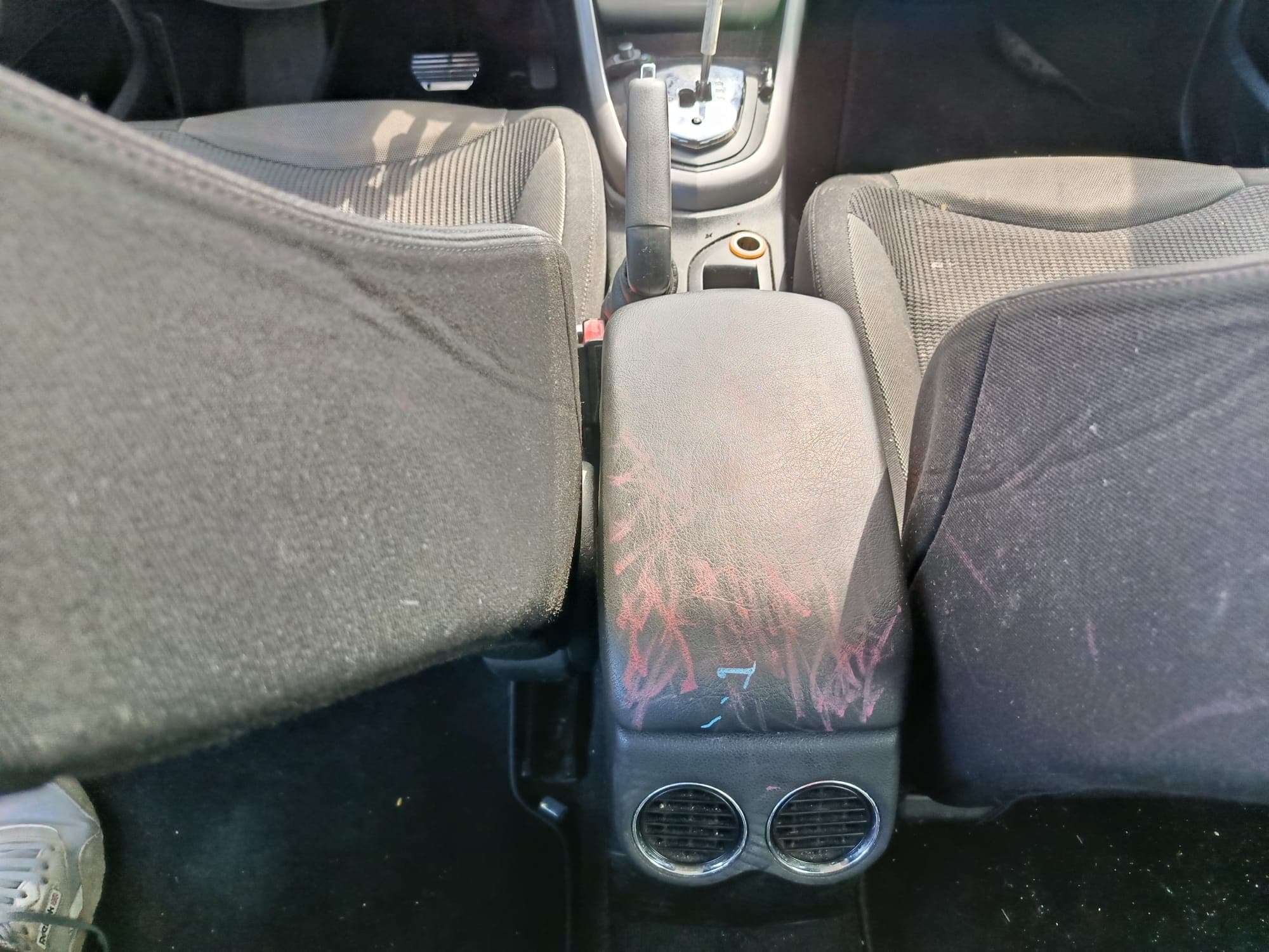 Peugeot 308 · Año 2008 — imagen 25