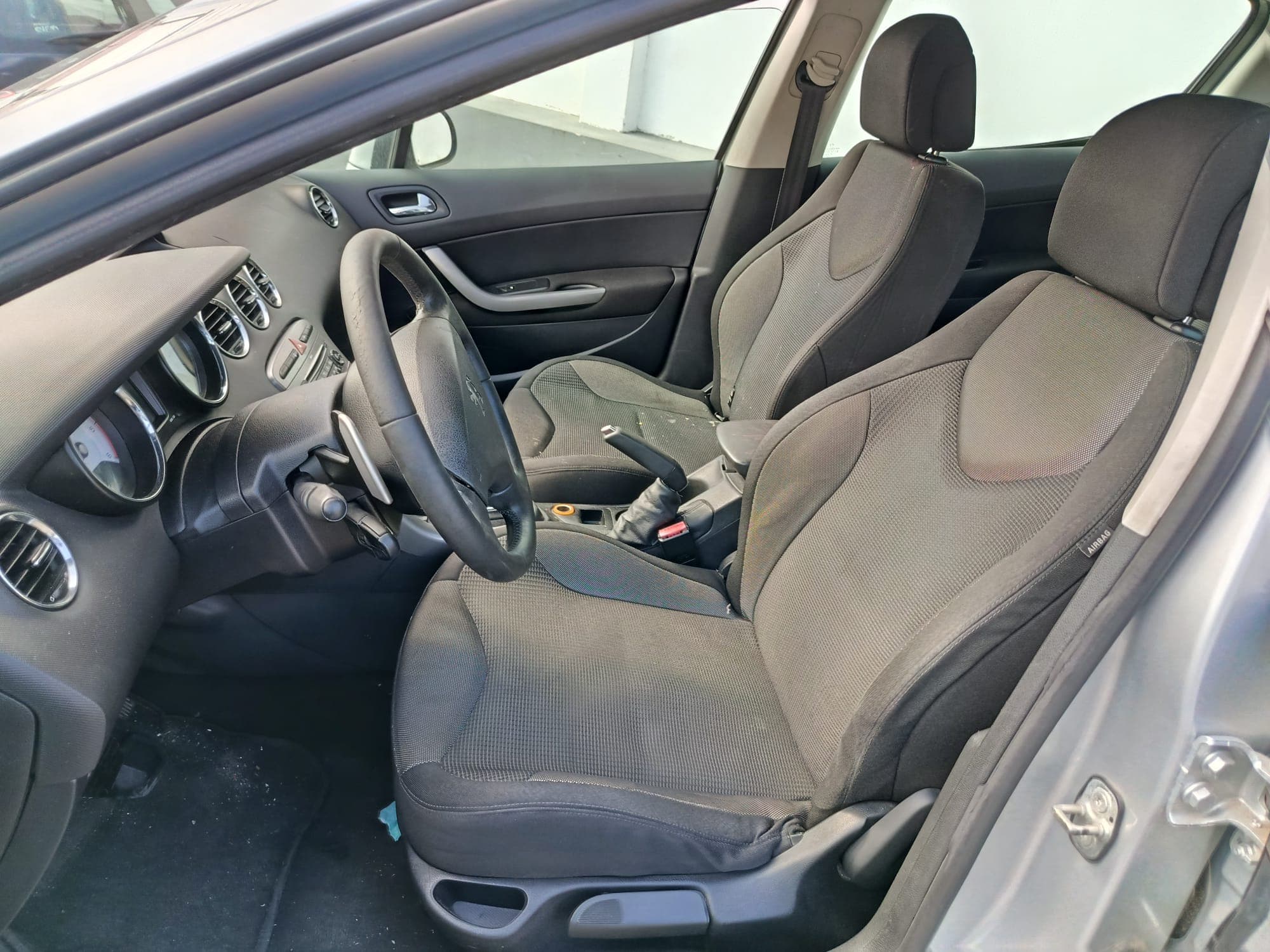 Peugeot 308 · Año 2008 — imagen 19