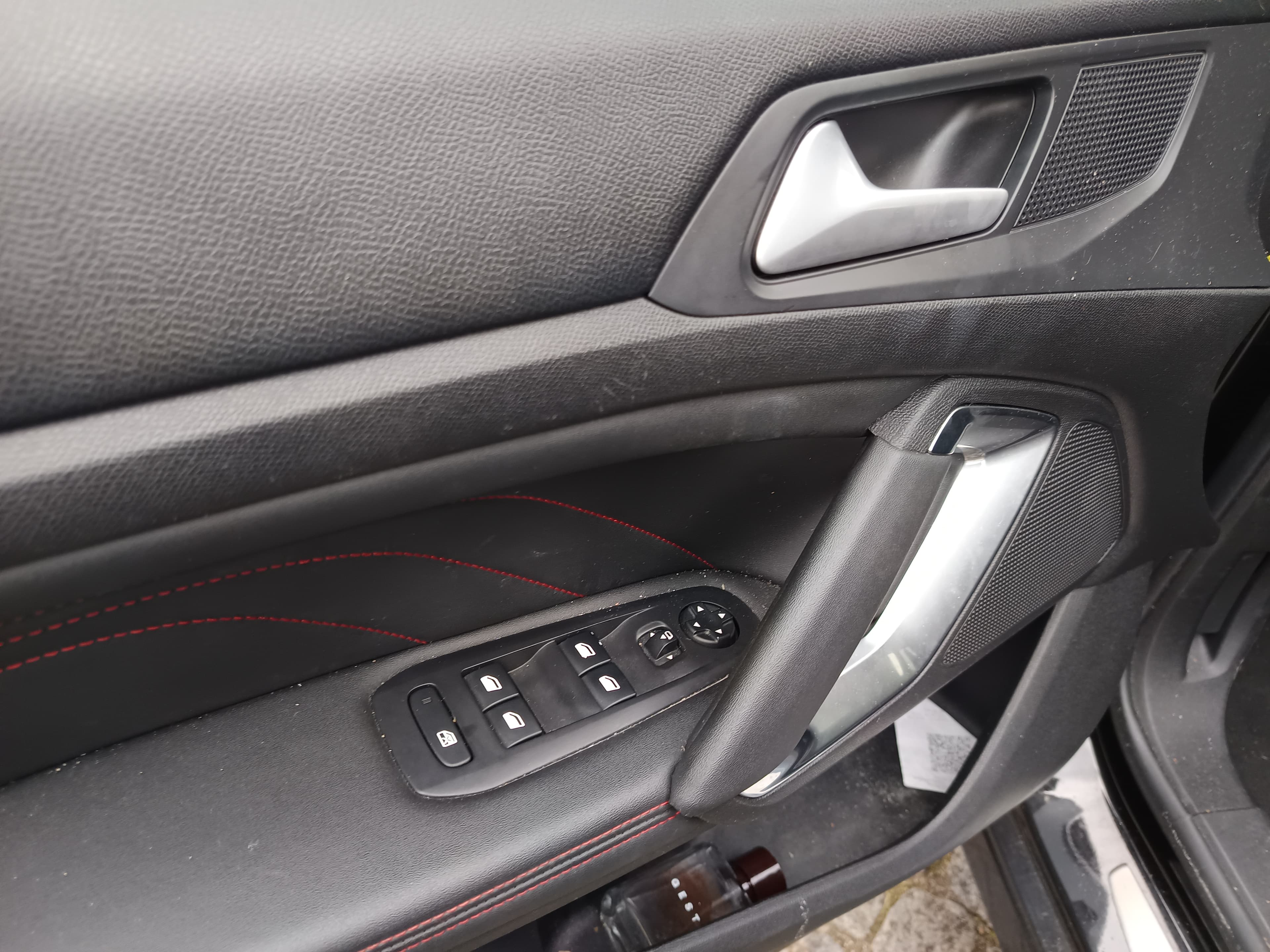 Peugeot 308 GT Line · Ano 2021 — imagen 39