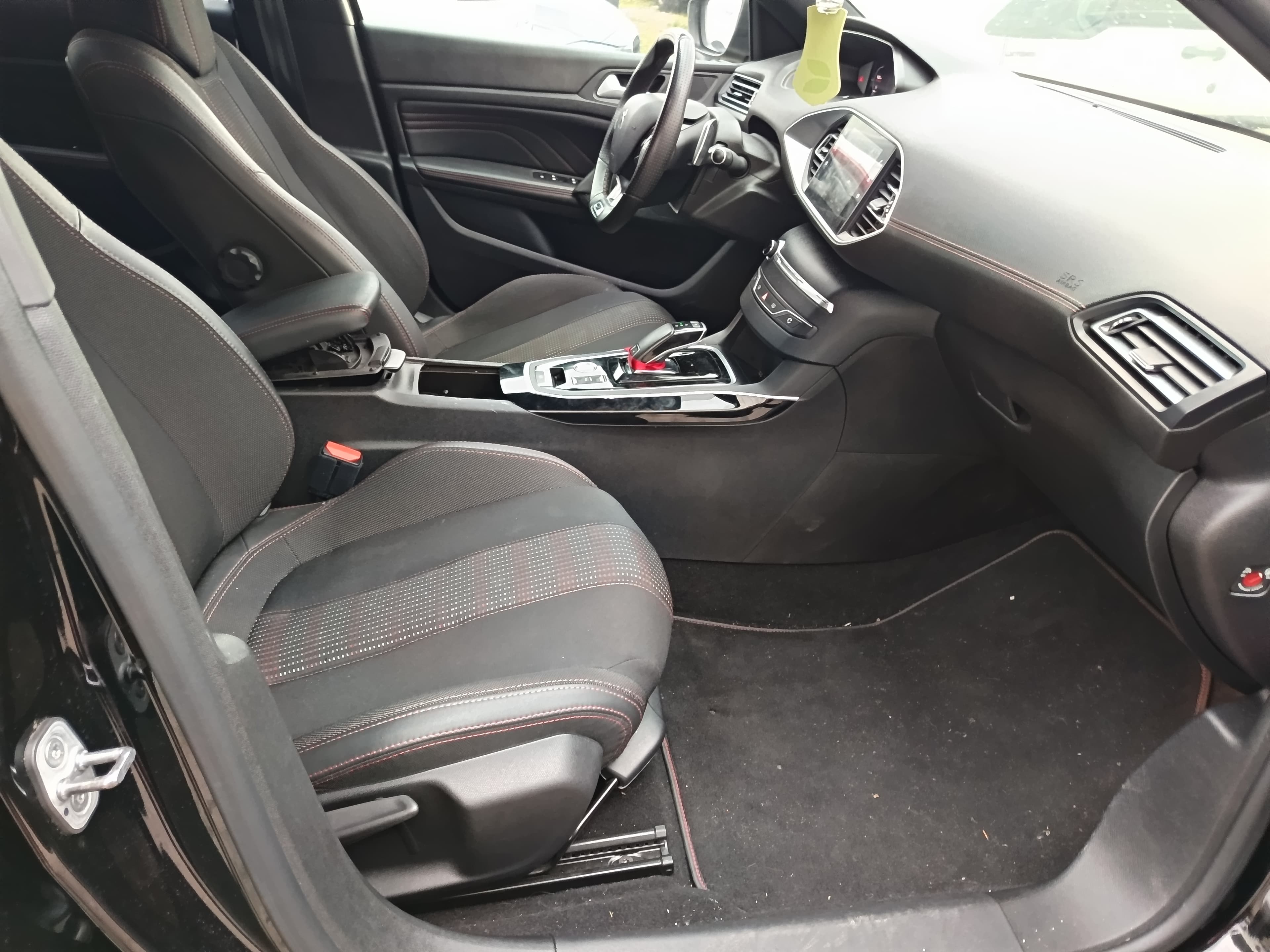 Peugeot 308 GT Line · Ano 2021 — imagen 34