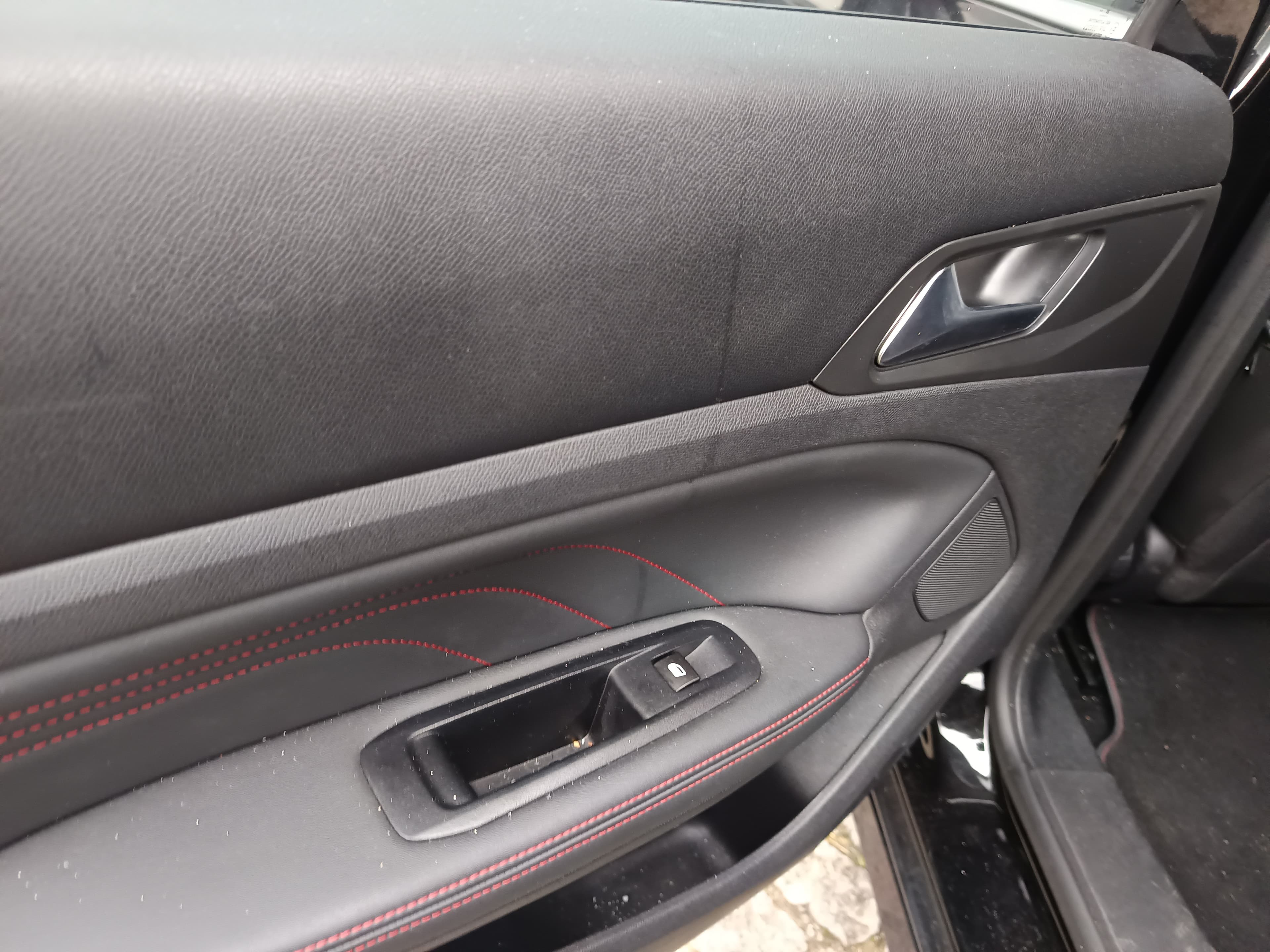 Peugeot 308 GT Line · Ano 2021 — imagen 42