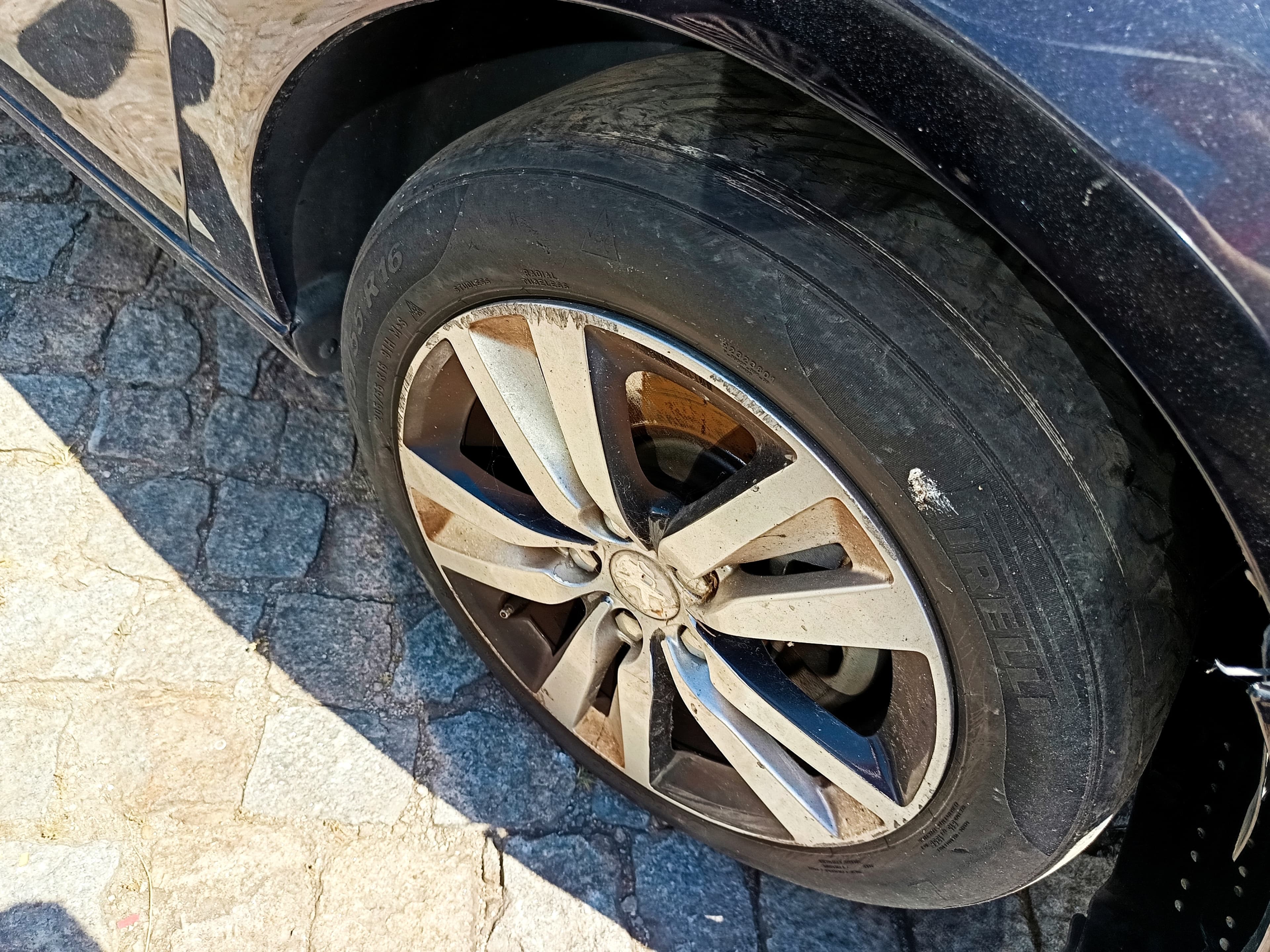Peugeot 308 · Year 2015 — image 10