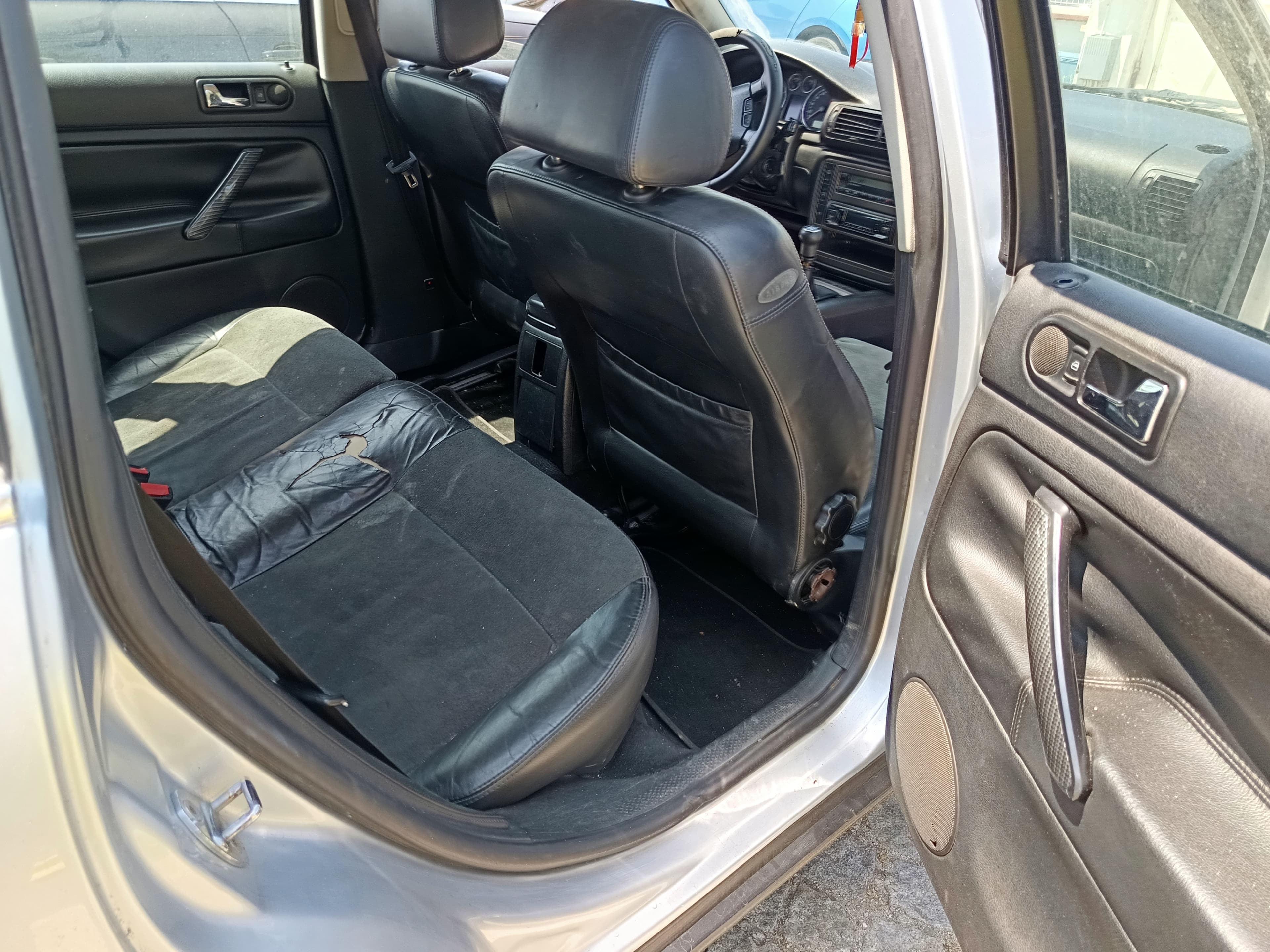 Volkswagen Passat · Ano 2001 — imagem 20