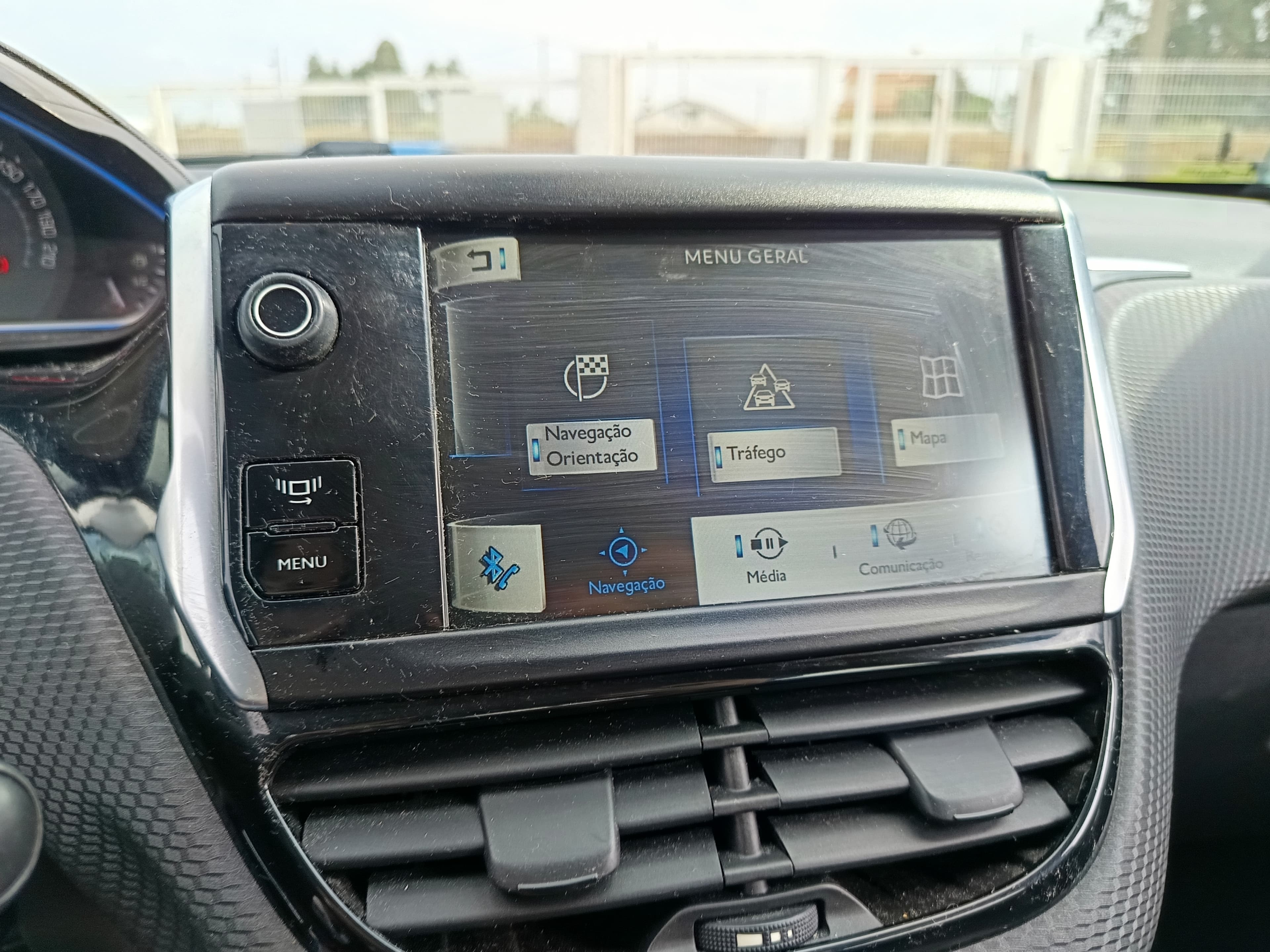 Peugeot 2008 · Ano 2014 — imagen 38