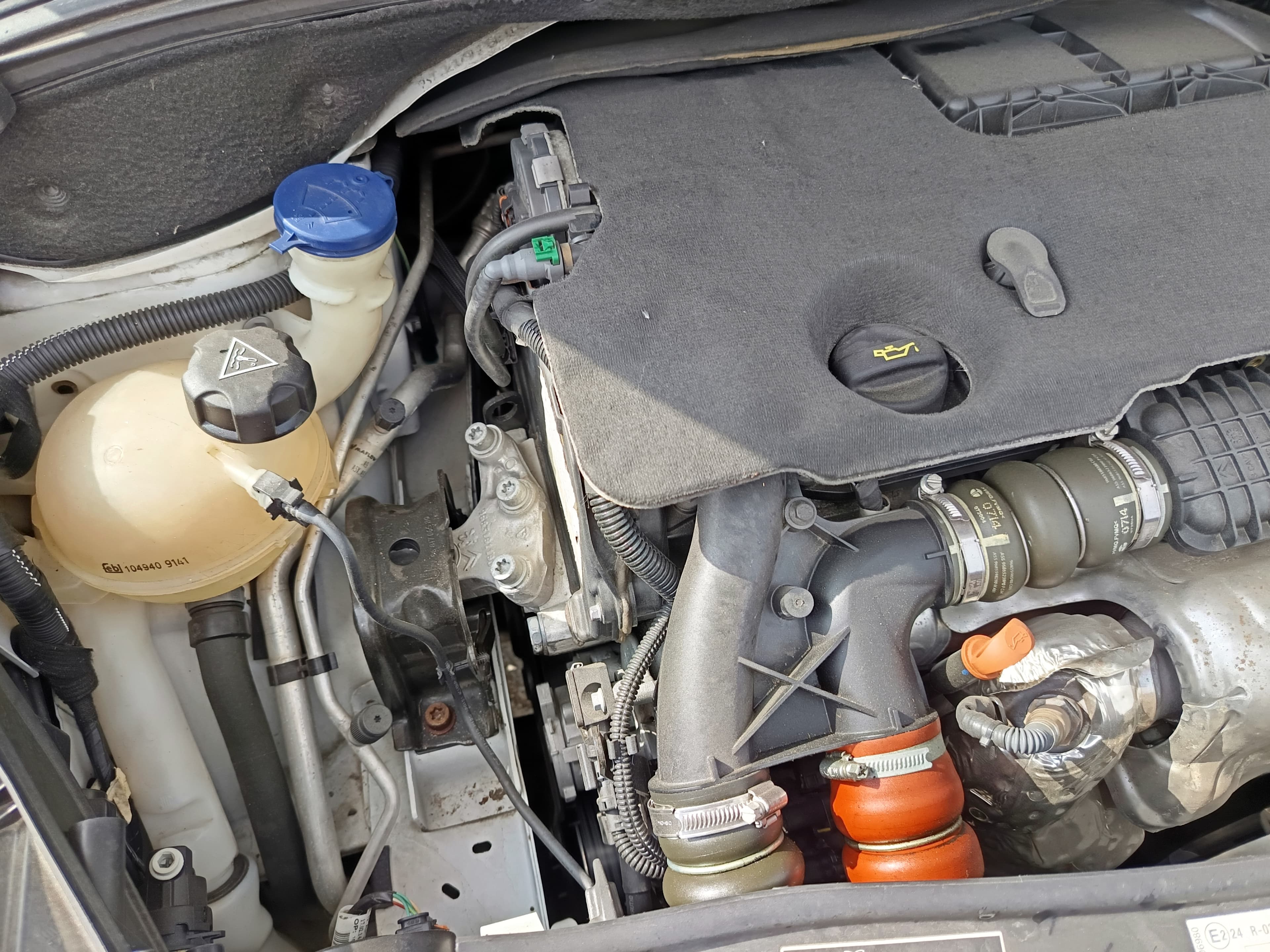 Peugeot 2008 · Ano 2014 — imagen 18