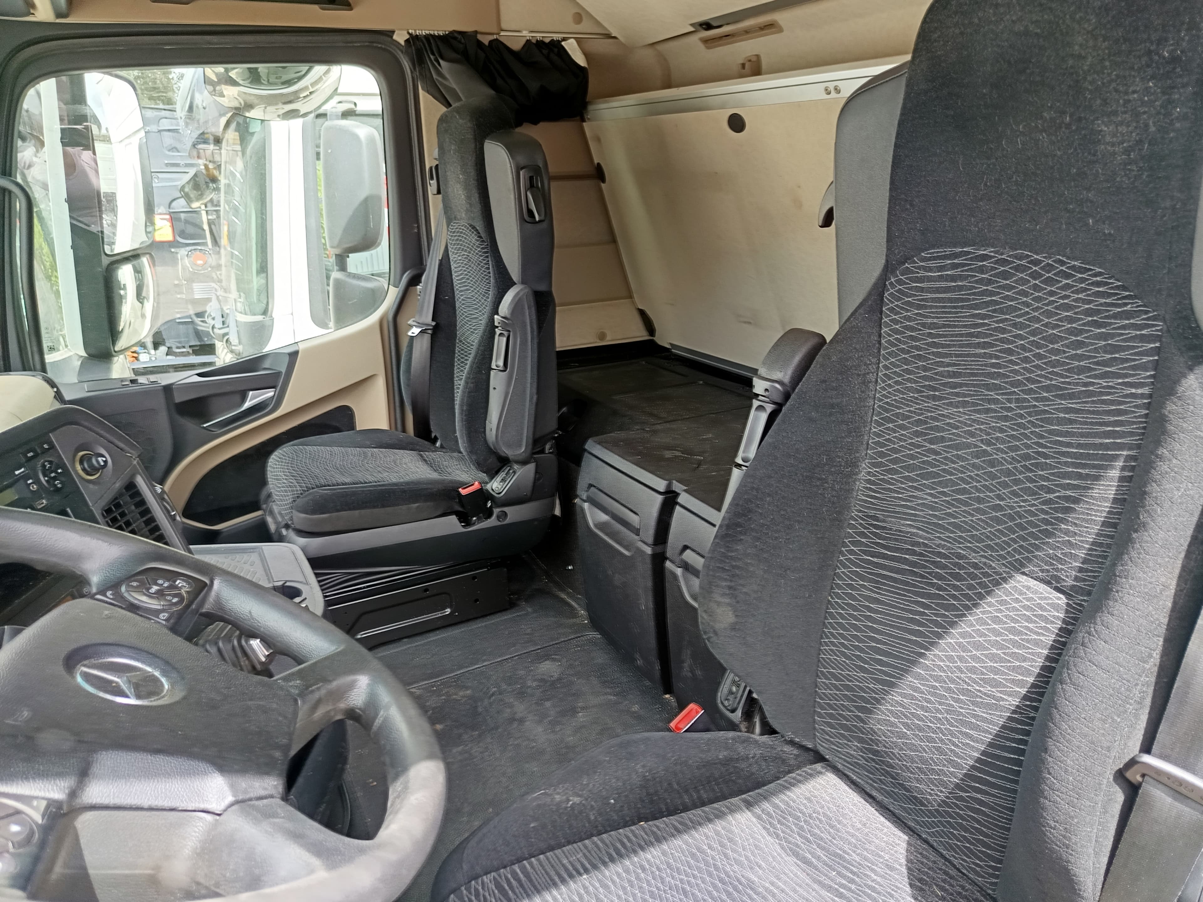 Mercedes-Benz Actros 1845 · Ano 2019 — imagem 20