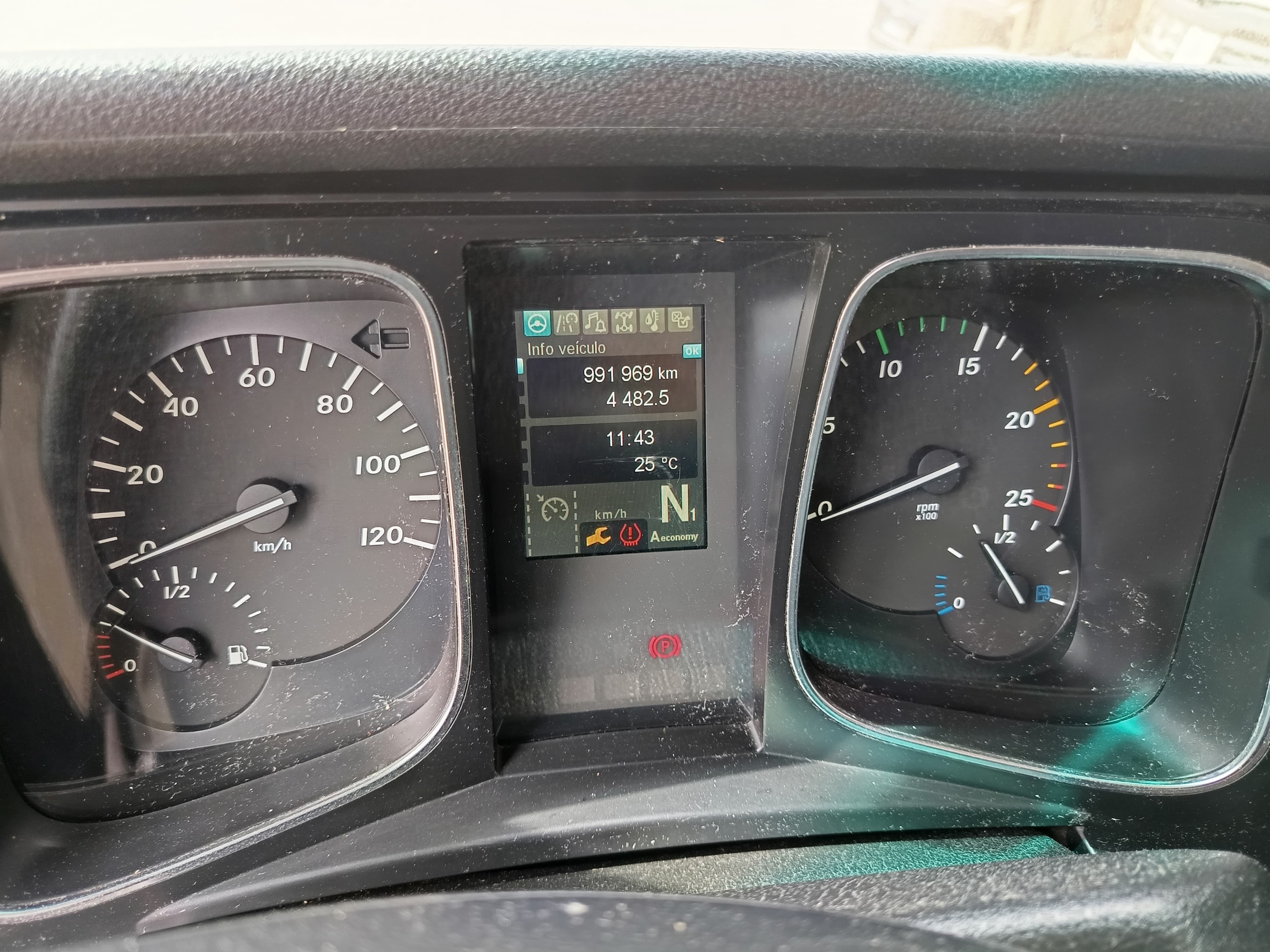 Mercedes-Benz Actros 1845 · Ano 2019 — imagem 10