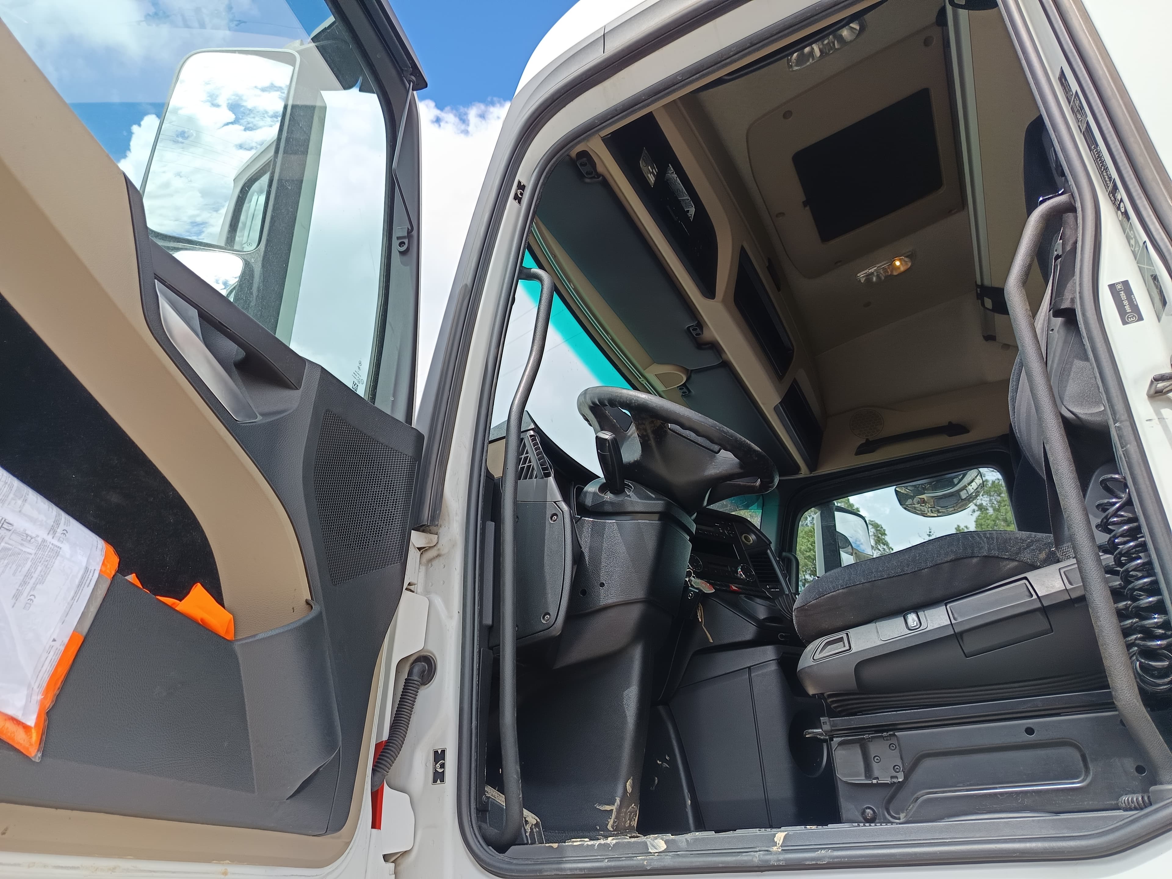 Mercedes-Benz Actros 1845 · Ano 2019 — imagen 10