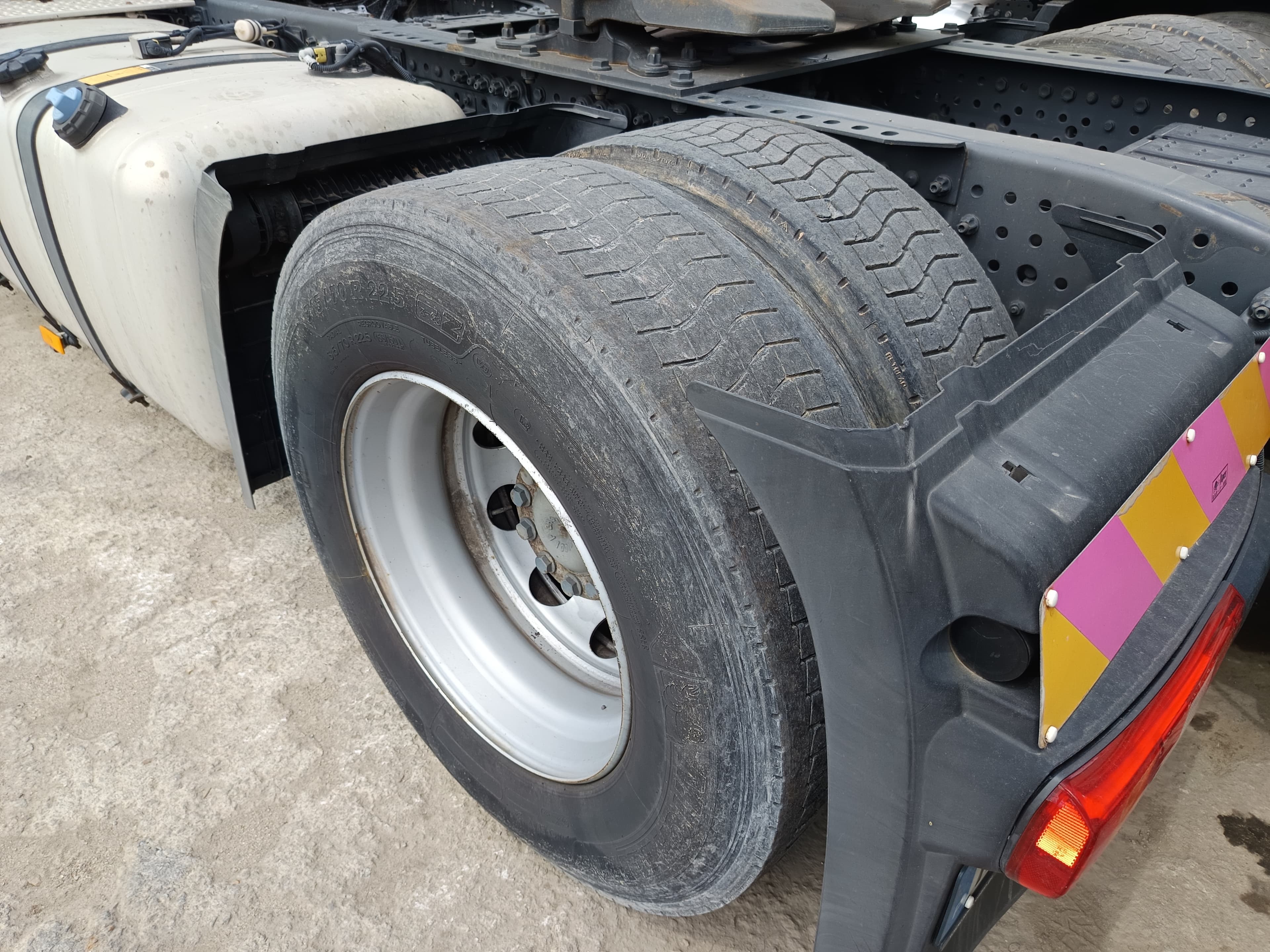 Mercedes-Benz Actros 1845 · Ano 2019 — imagen 8